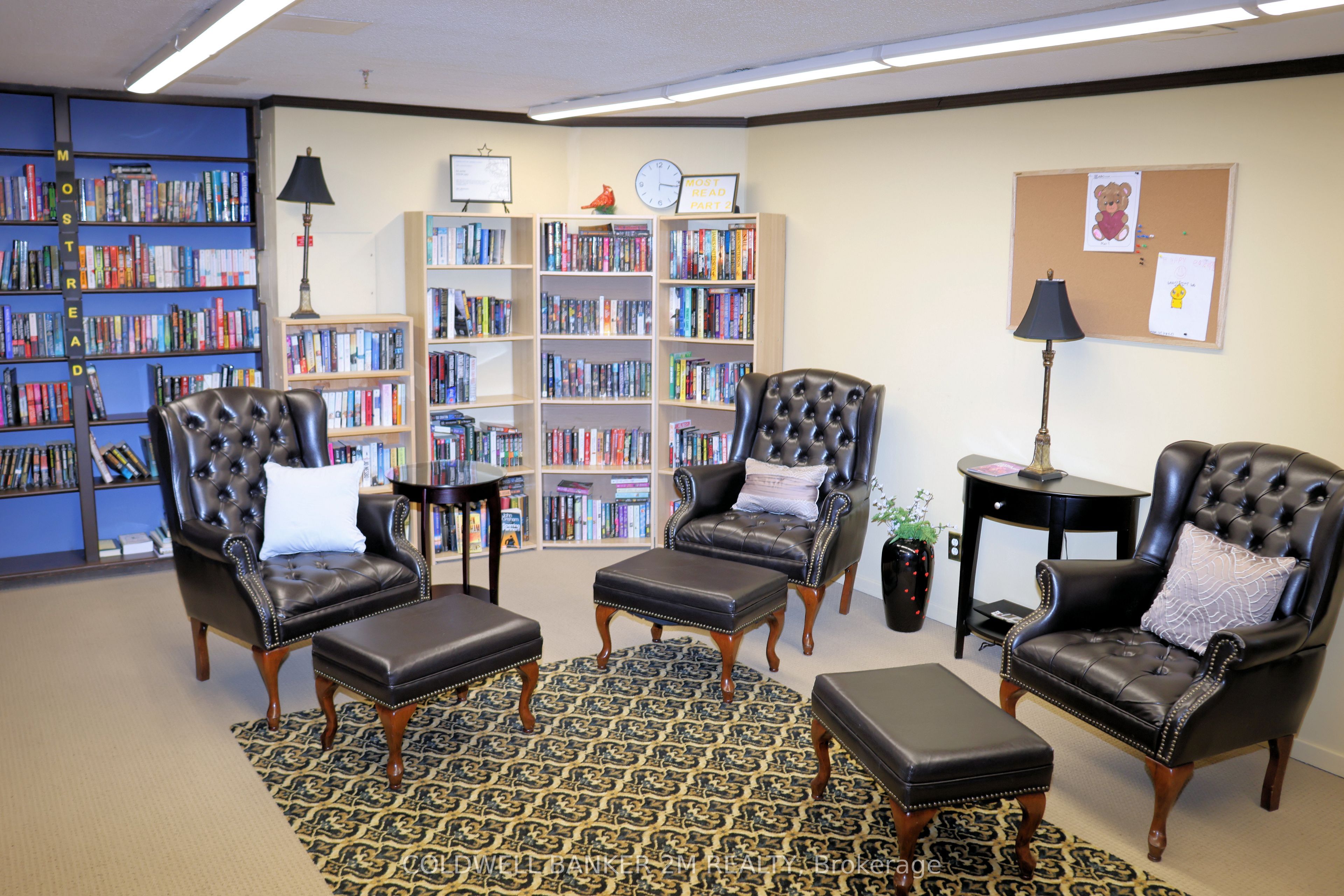 55 William Street E 1113 Property Photo 18