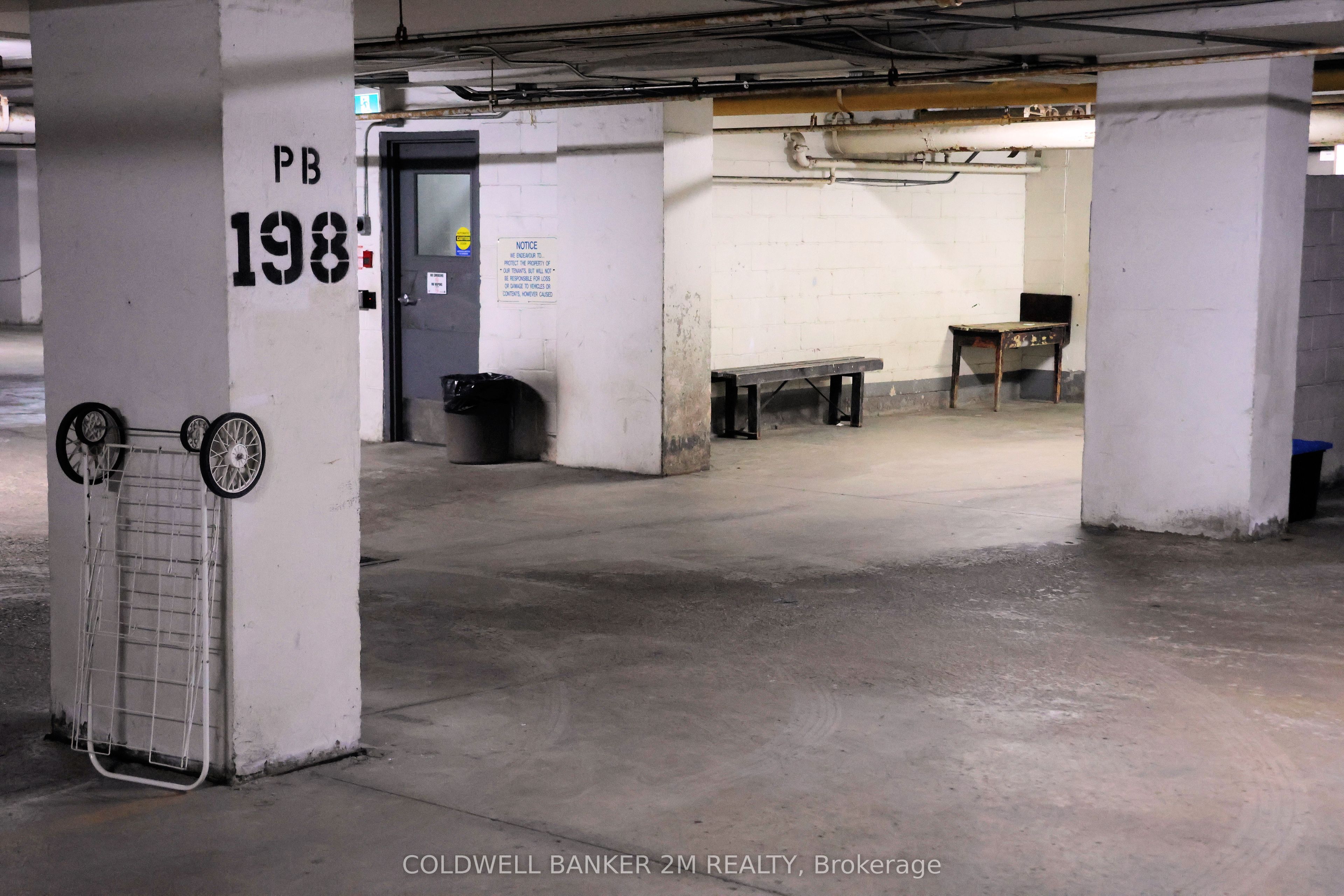 55 William Street E 1113 Property Photo 27