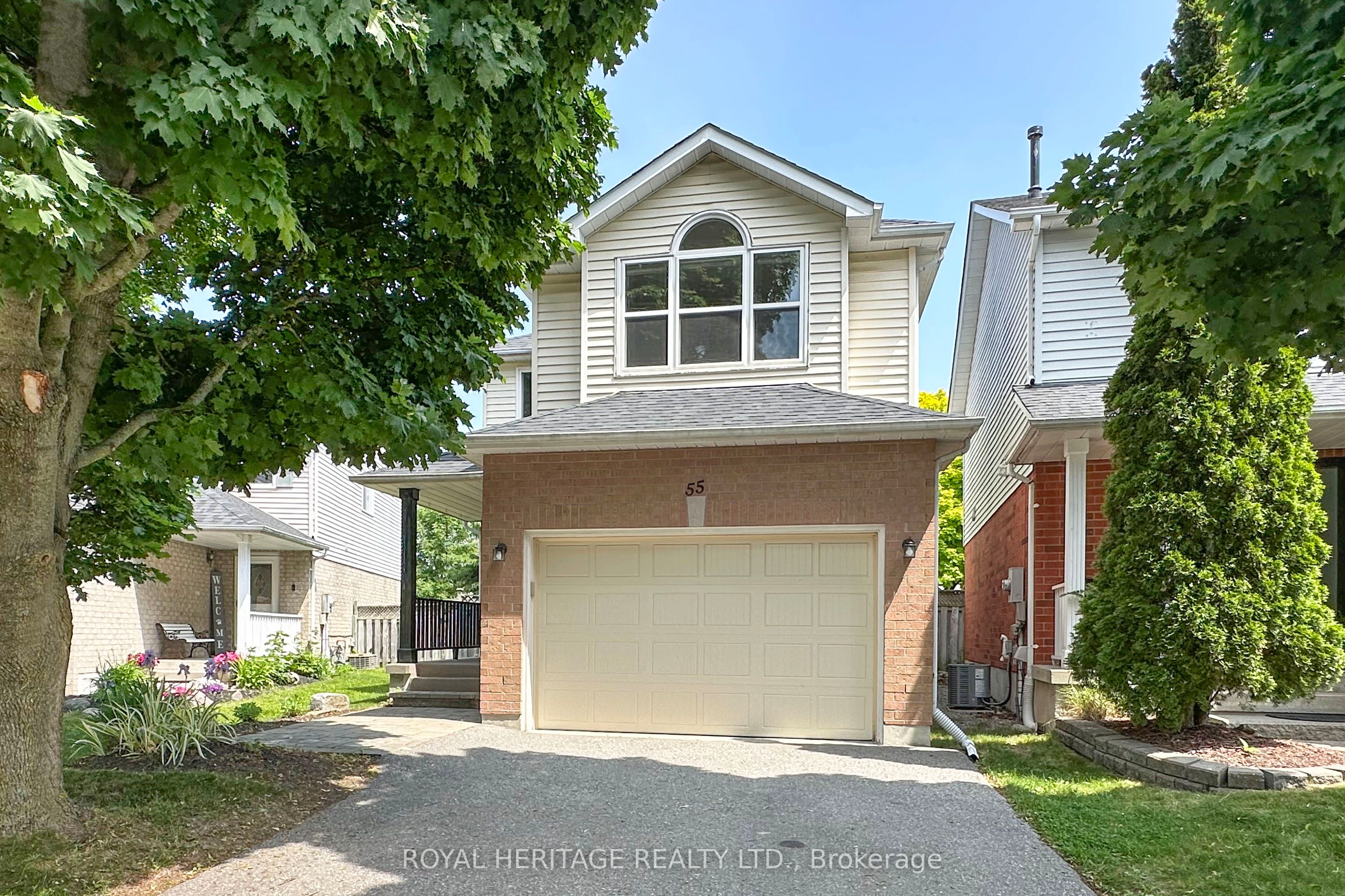 55 Hearthstone Crescent Property Photo 1