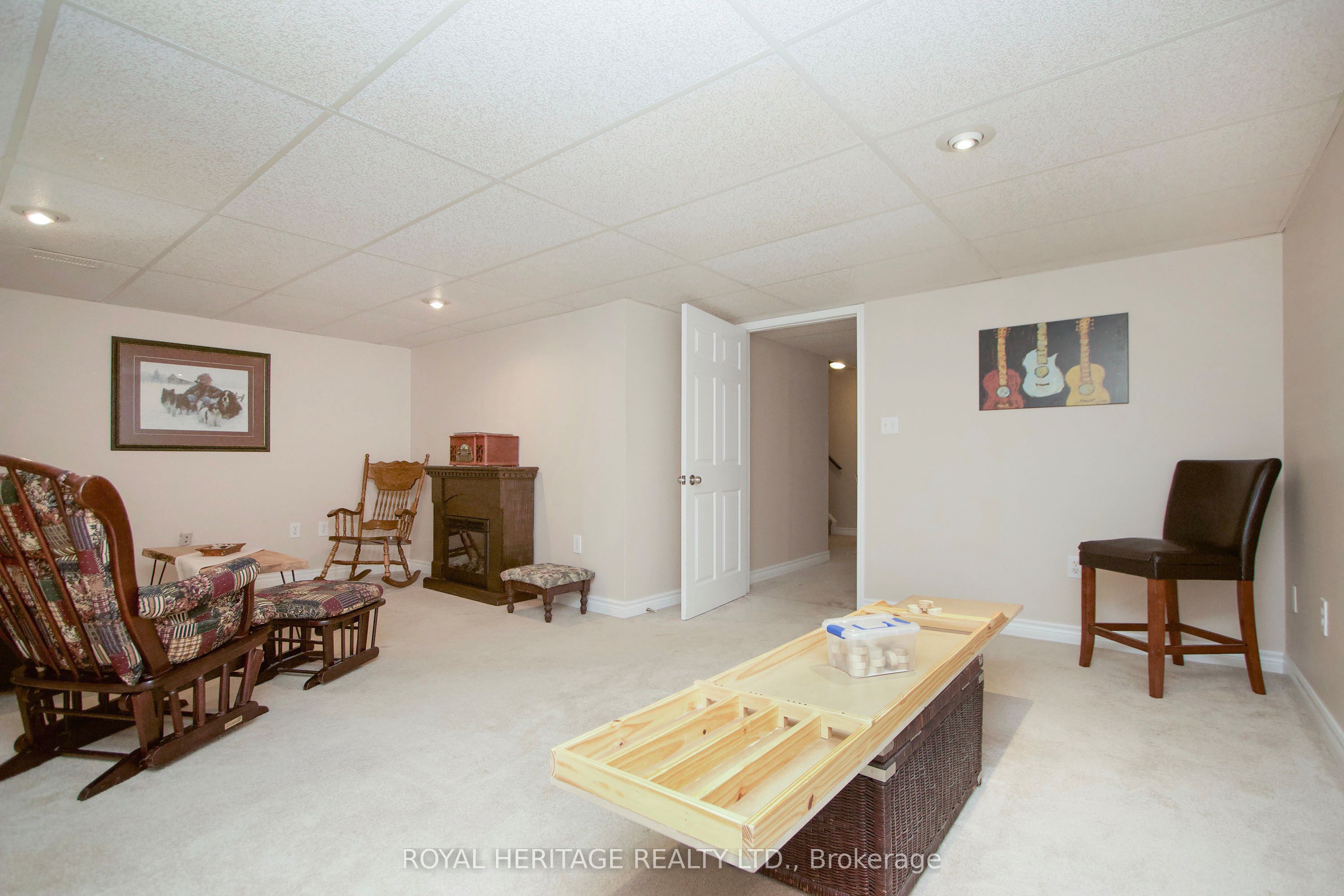 55 Hearthstone Crescent Property Photo 25