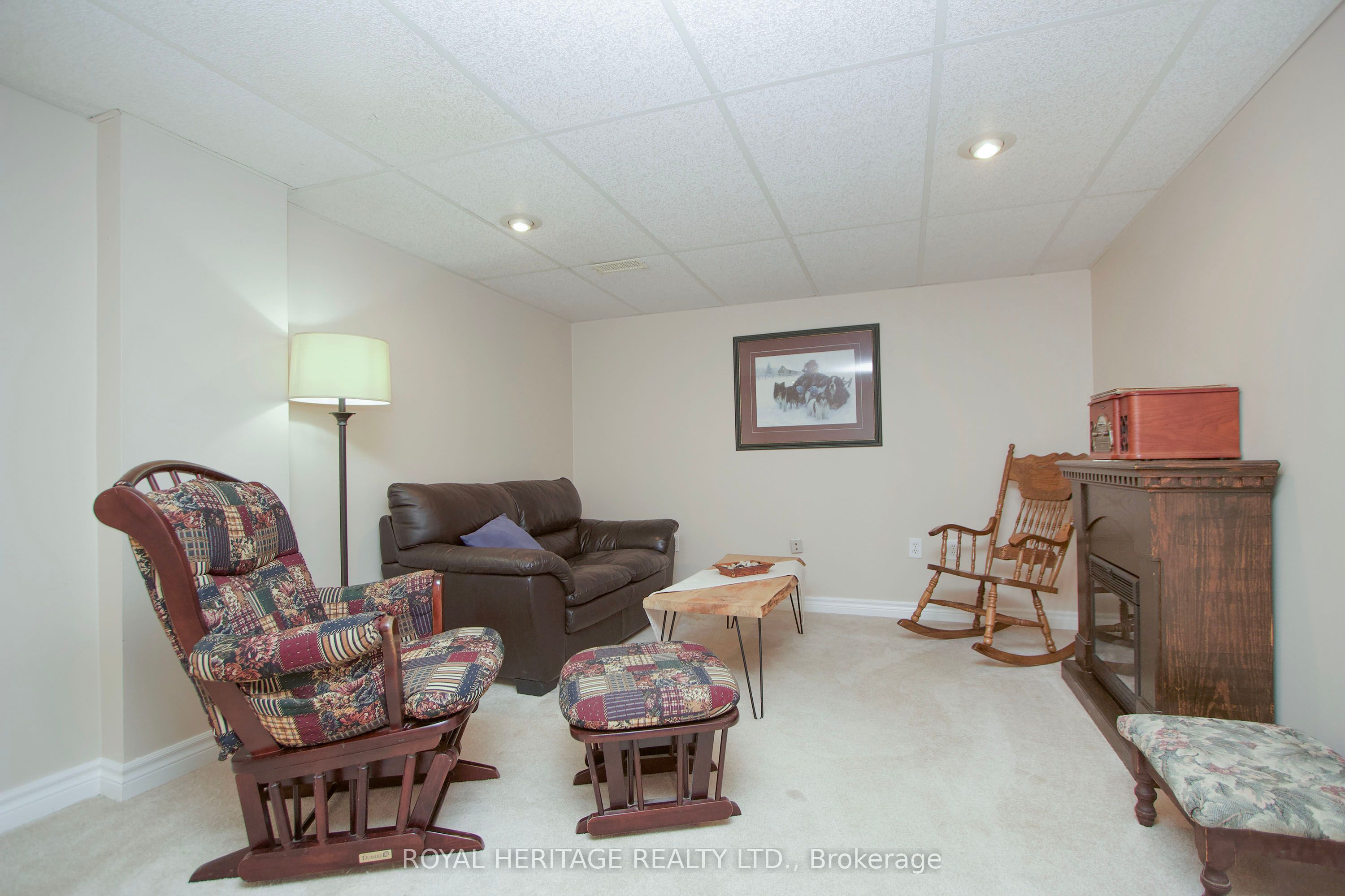 55 Hearthstone Crescent Property Photo 26