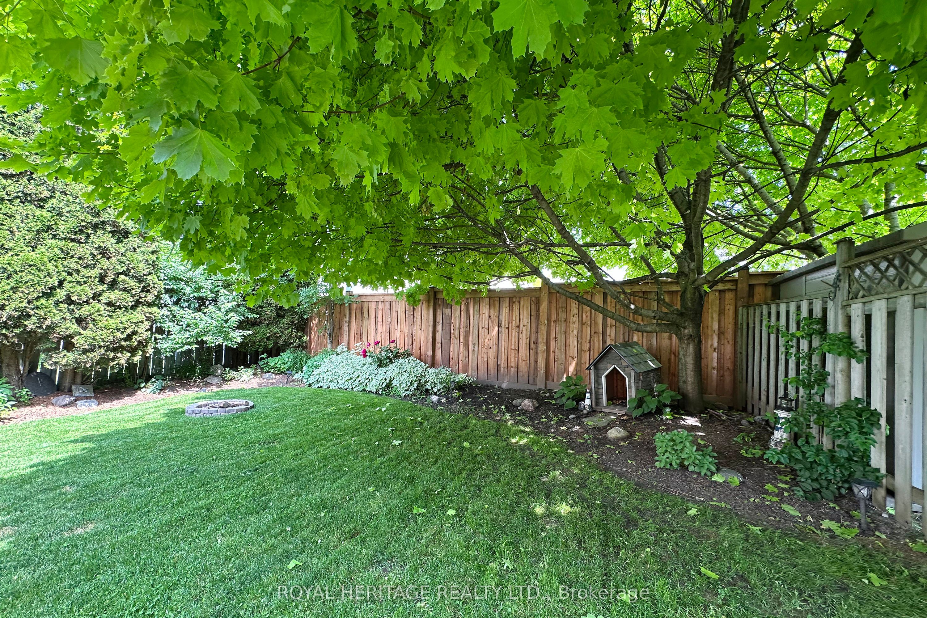 55 Hearthstone Crescent Property Photo 34