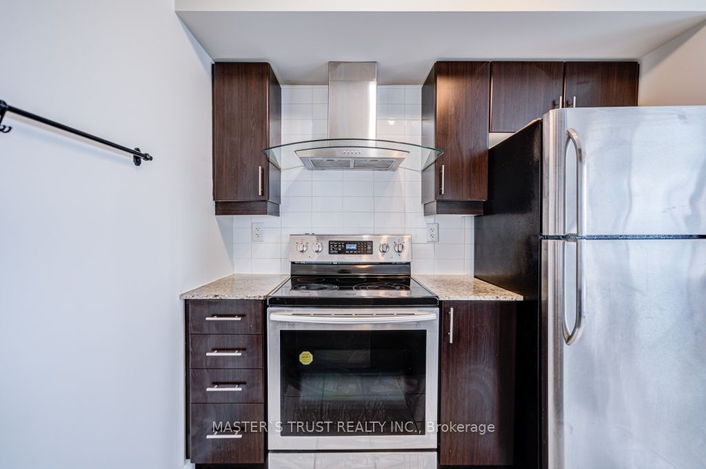 190 Borough Drive 2708 Property Photo 20