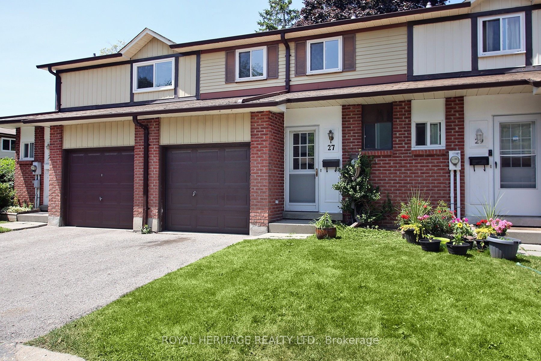 27 Parker Crescent Property Photo 2