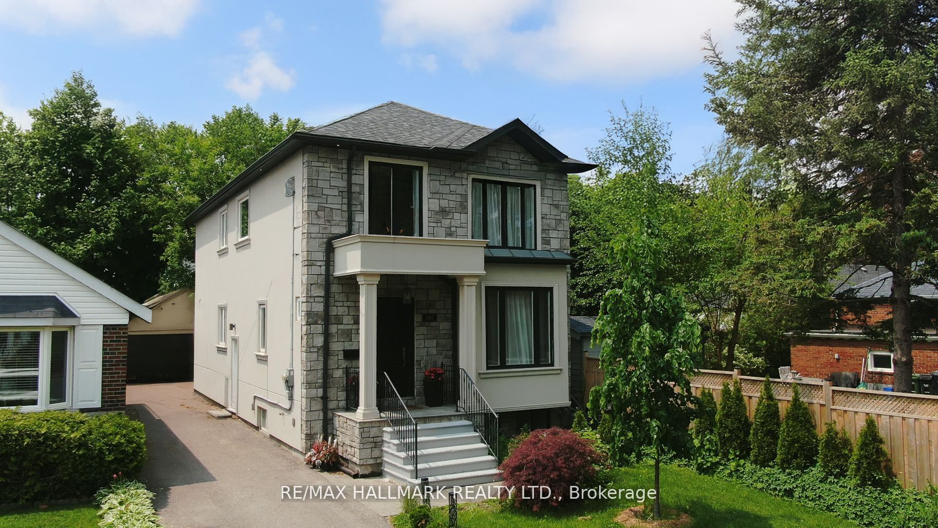 344 Glebemount Avenue Property Photo 1