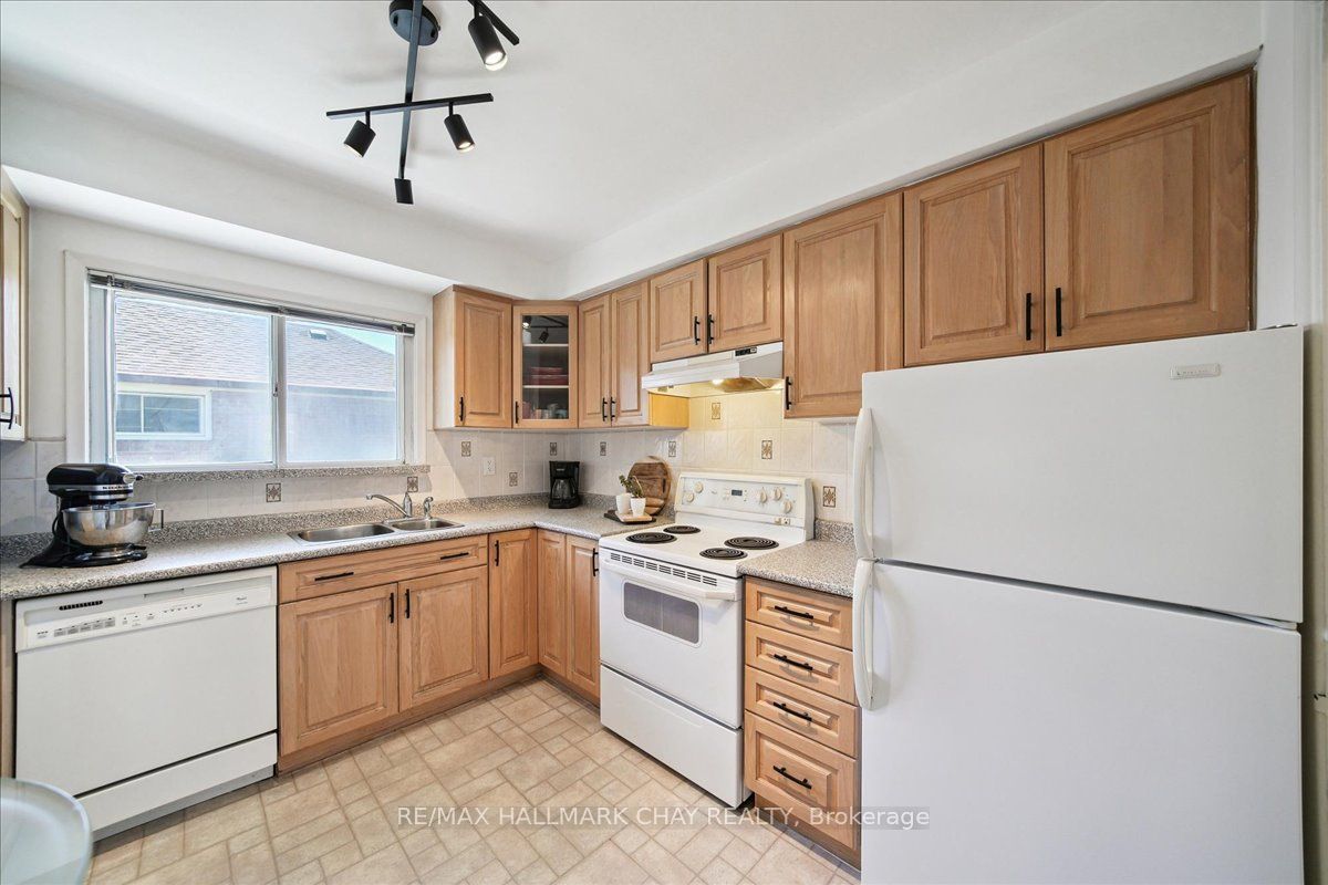 93 Clonmore Drive Property Photo 17