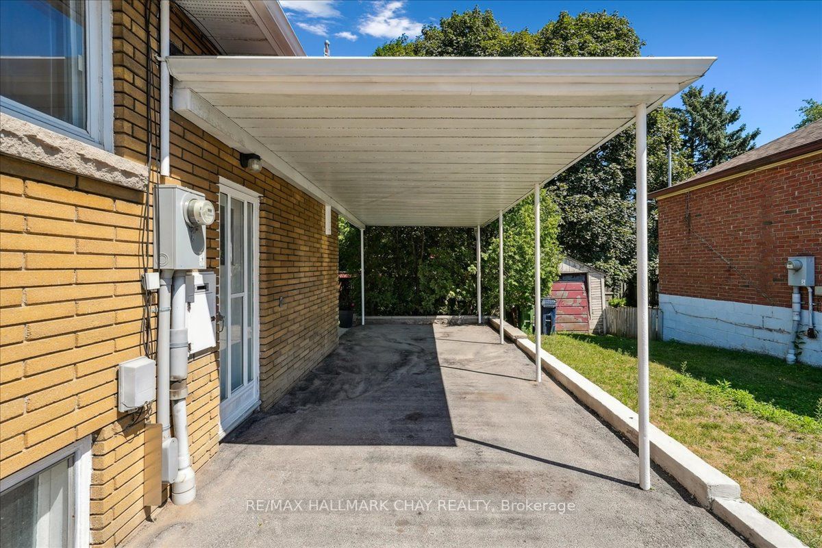 93 Clonmore Drive Property Photo 37