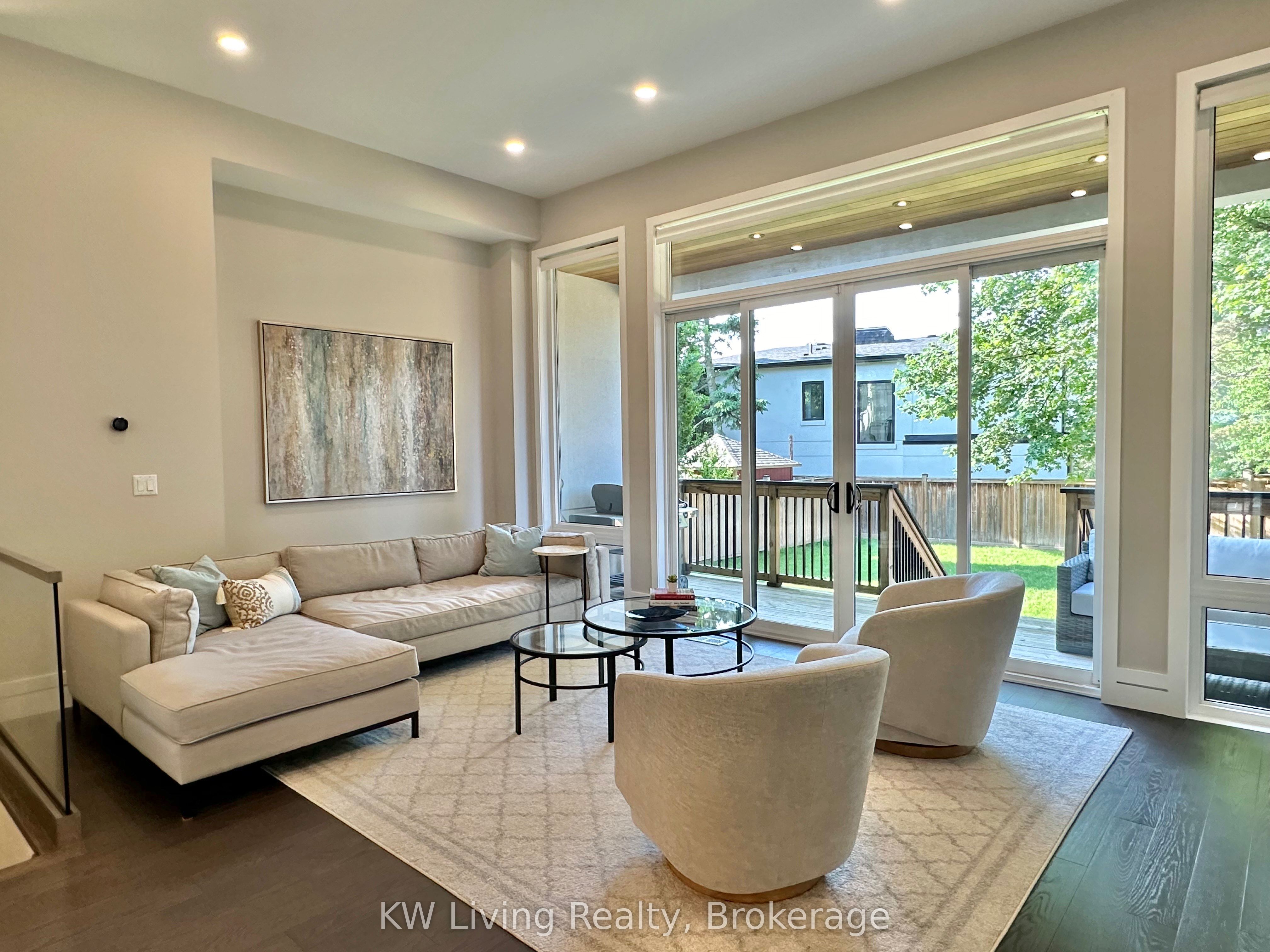 18 Ferris Road Property Photo 1