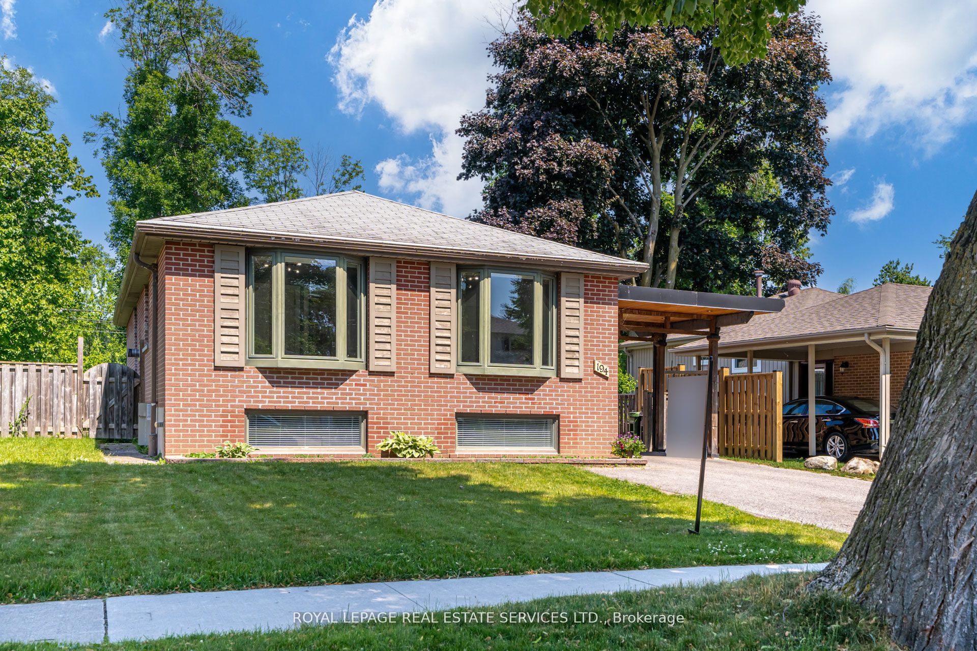 194 Sylvan Avenue Property Photo 1