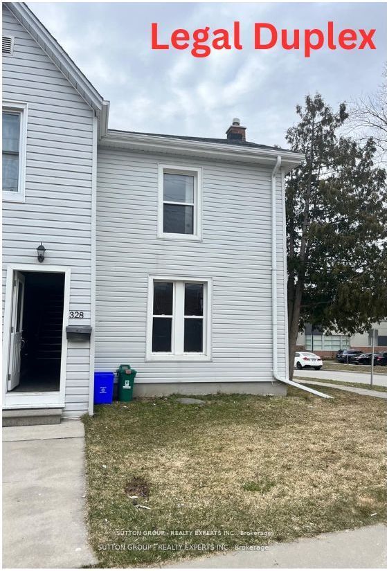 328 Centre Street S Duplex Property Photo 1