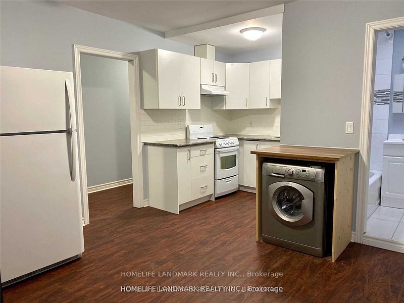 323 Danforth Avenue Apt. 2 Property Photo 2