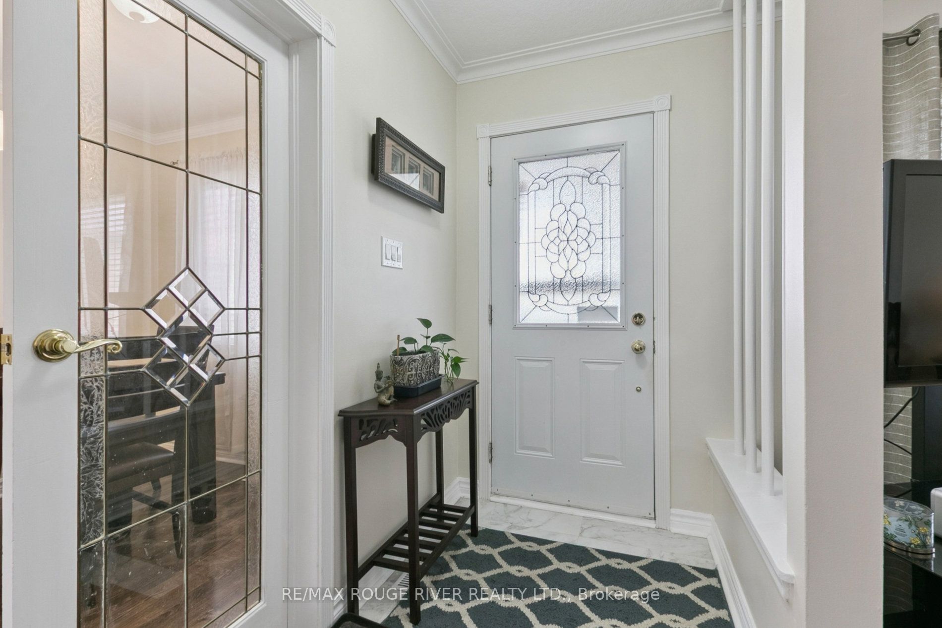164 Tower Drive Property Photo 3