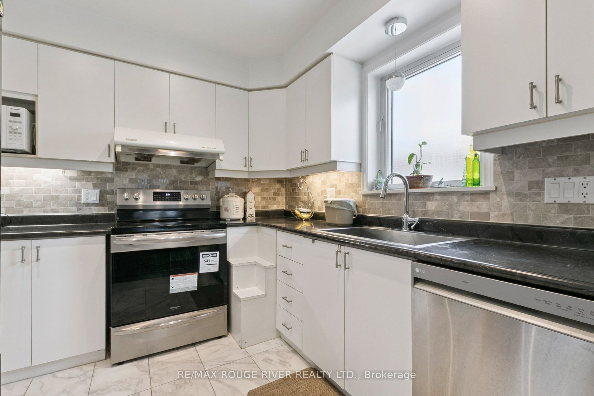 164 Tower Drive Property Photo 19