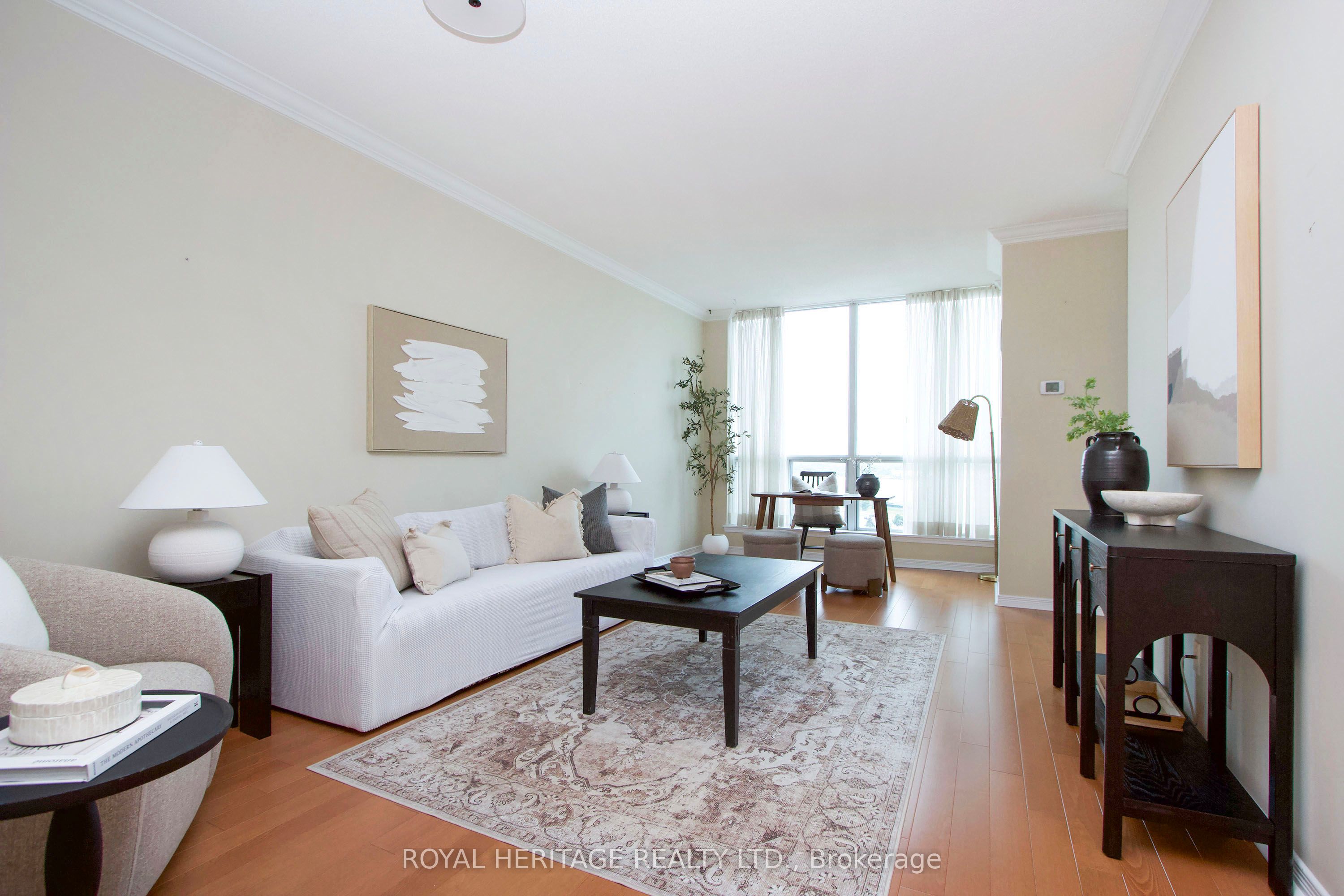 340 Watson St Street W 1209 Property Photo 7