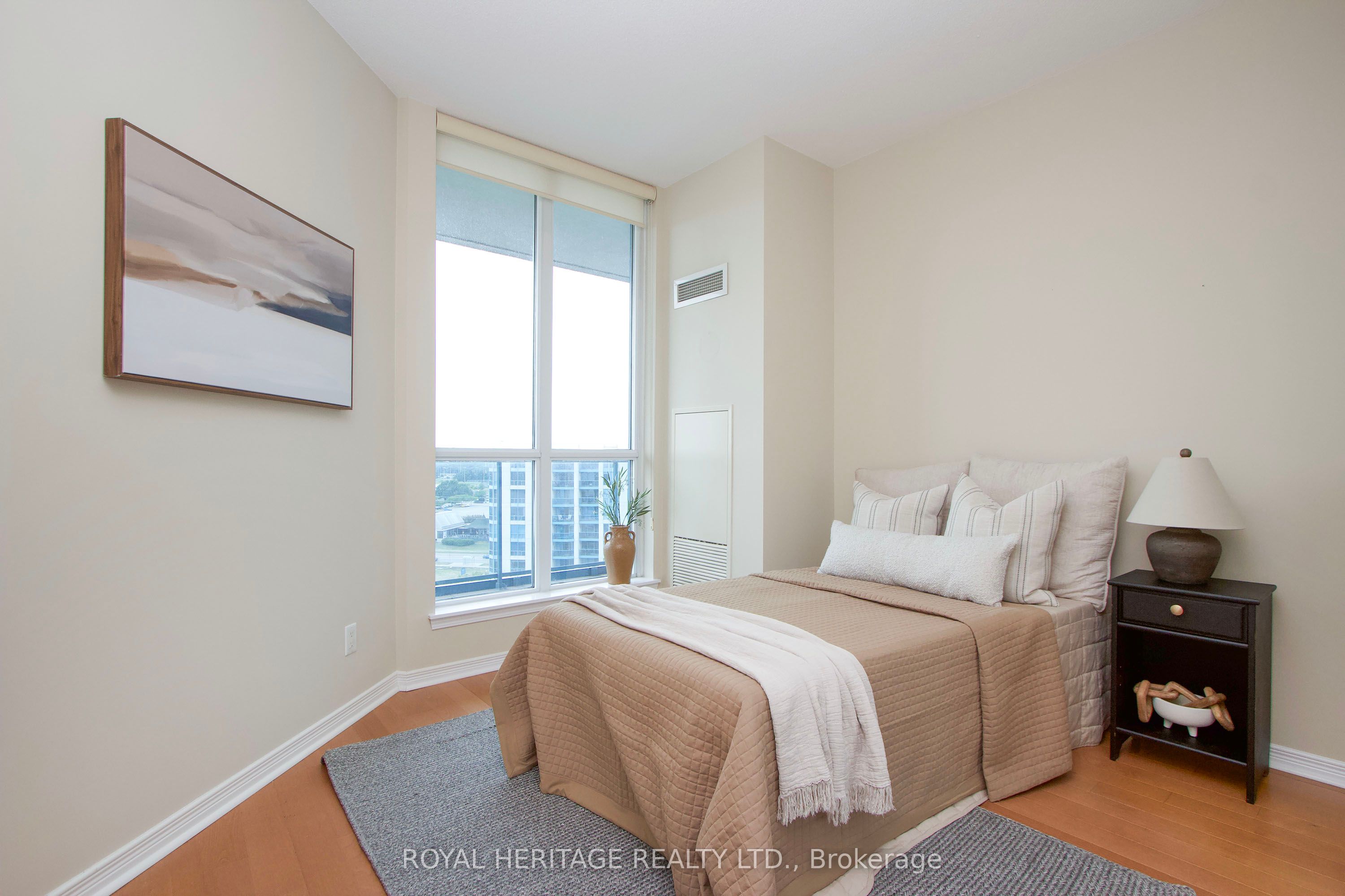 340 Watson St Street W 1209 Property Photo 18