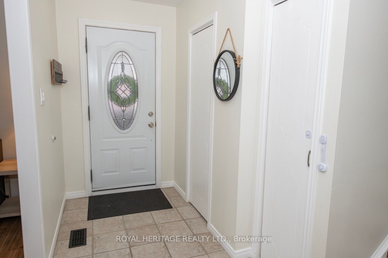 847 Krosno Boulevard Property Photo 4