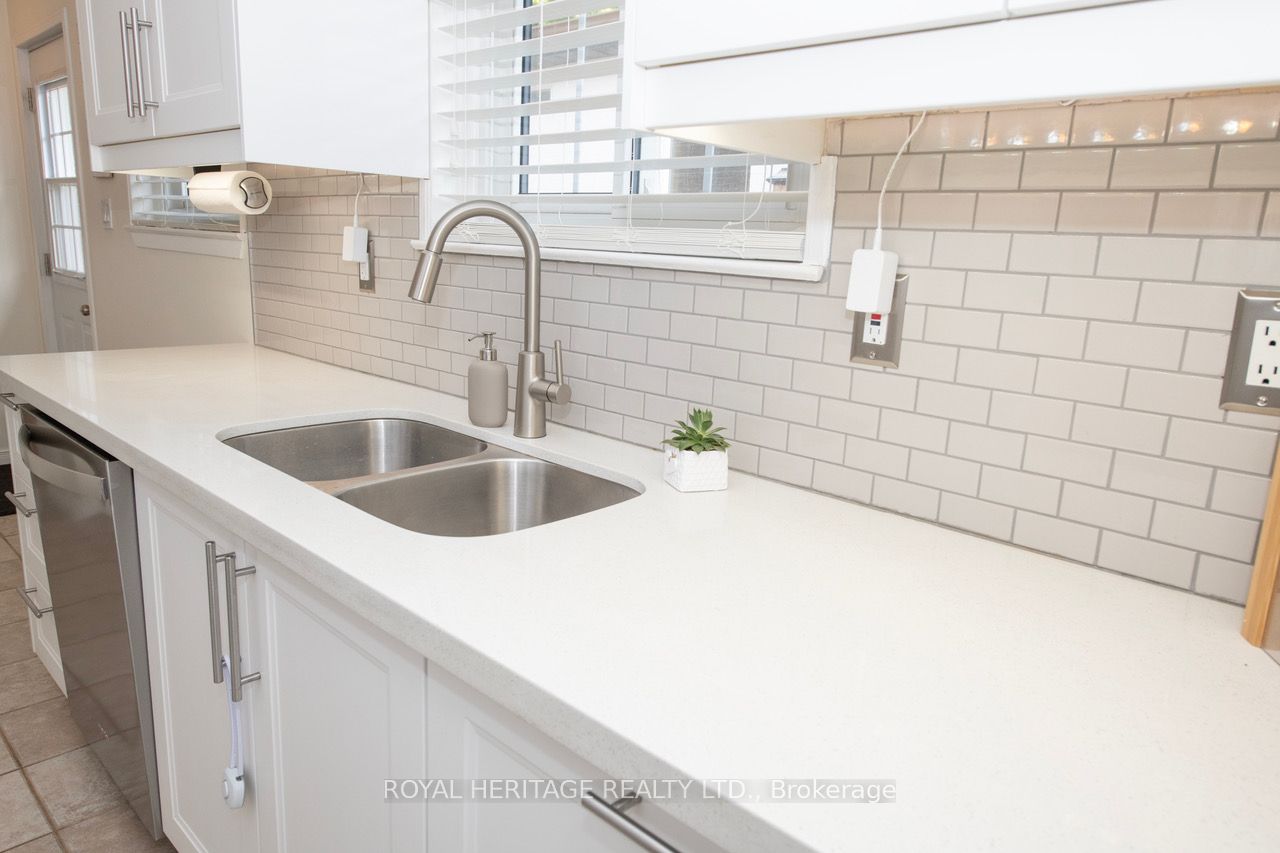 847 Krosno Boulevard Property Photo 12