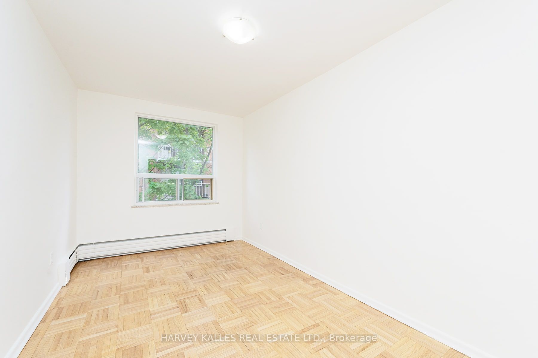 1751 Victoria Park Avenue 405 Property Photo 26