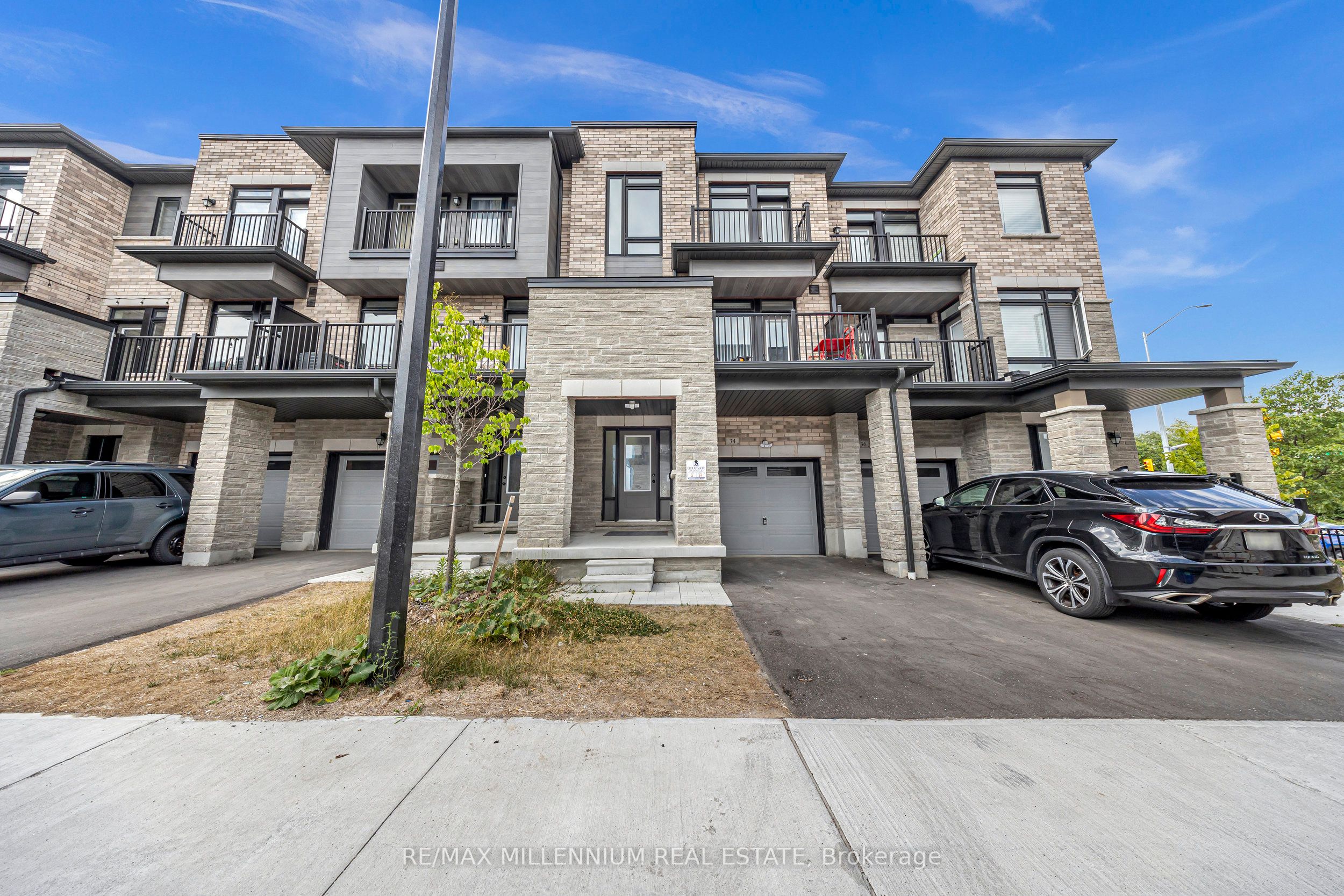 34 Lord Drive N Property Photo