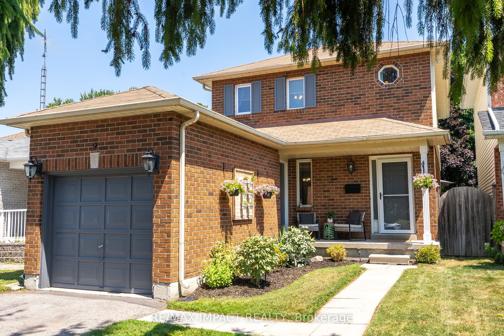 9 Granville Drive Property Photo 1