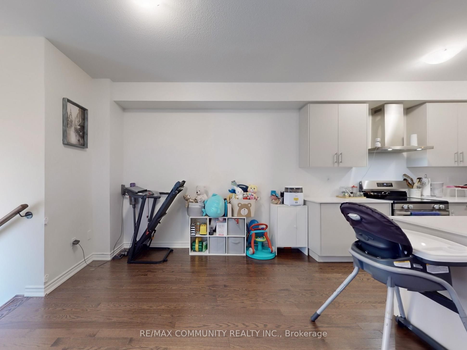 474 Twin Streams Road Property Photo 18