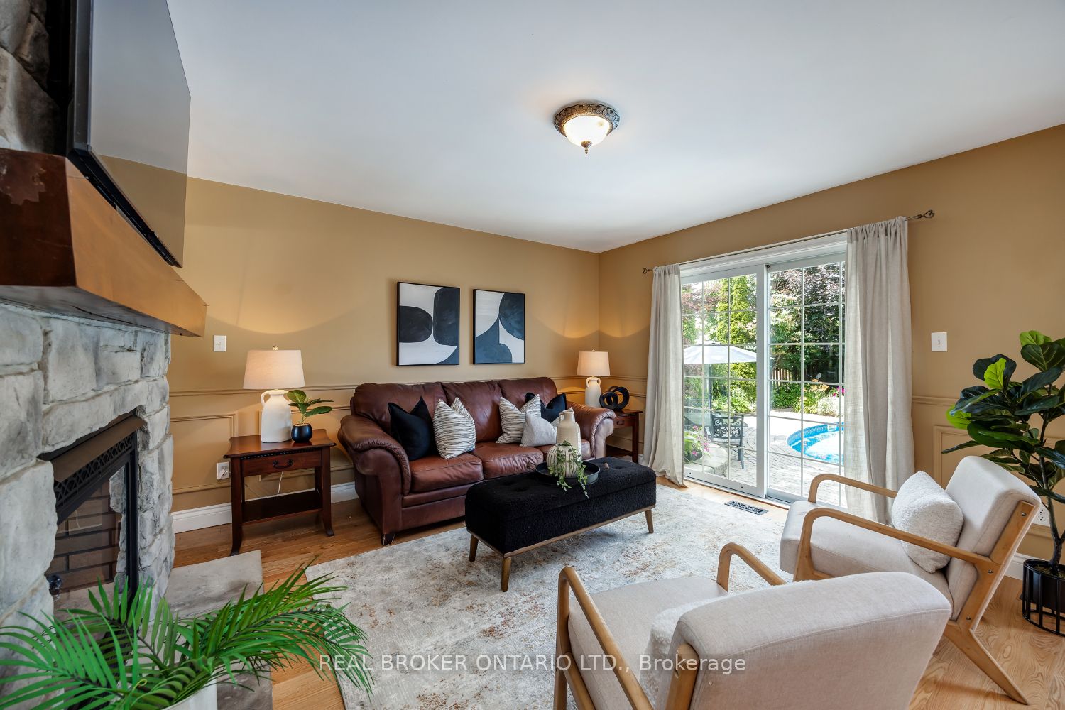 10 Brownsville Court Property Photo 13