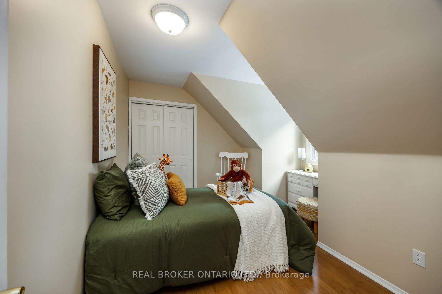 10 Brownsville Court Property Photo 27
