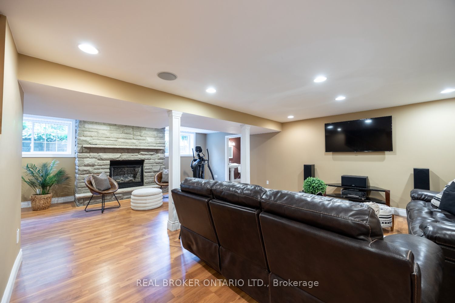 10 Brownsville Court Property Photo 29