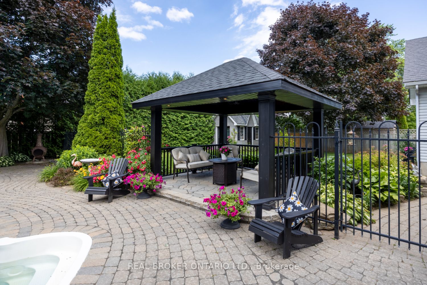 10 Brownsville Court Property Photo 35