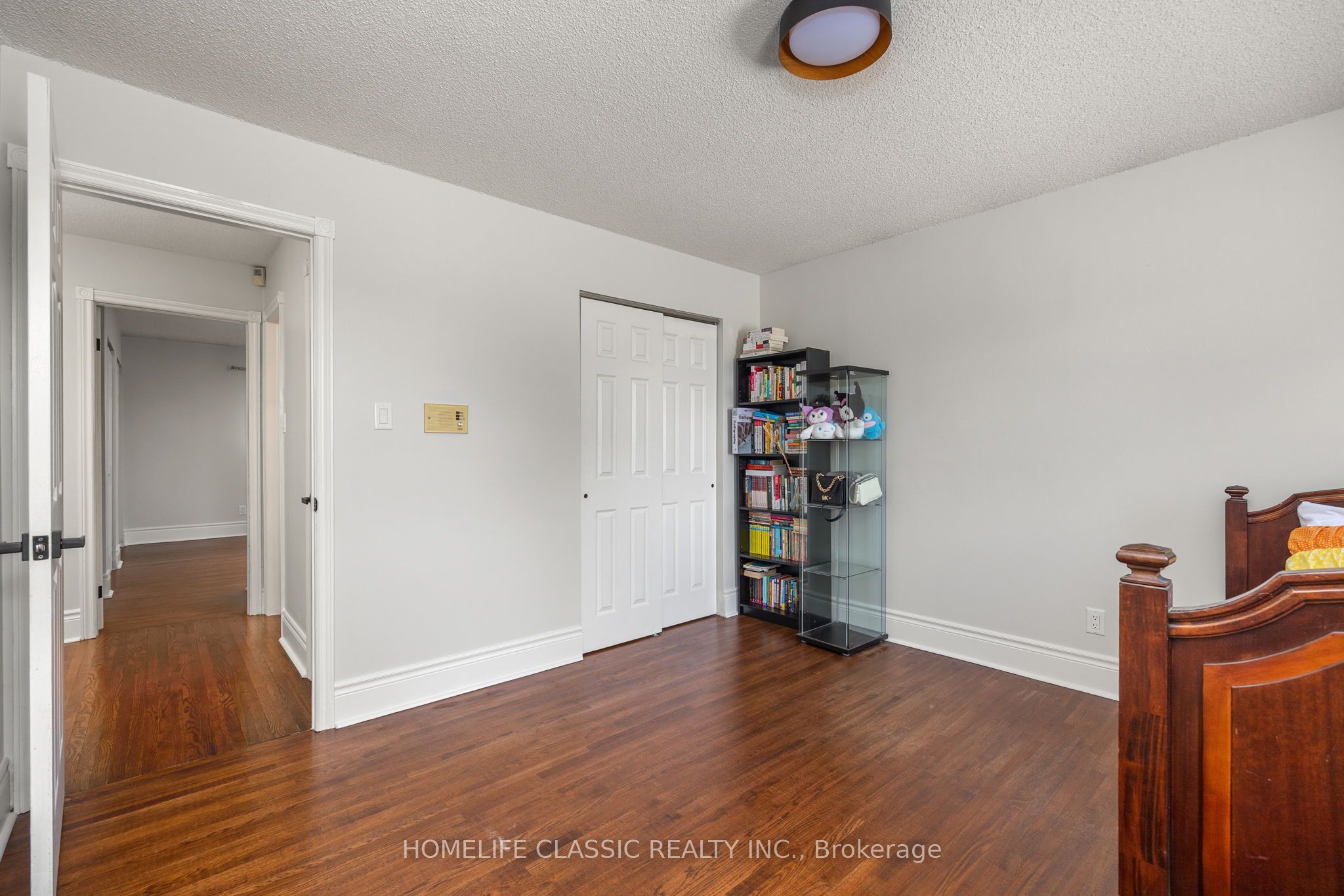 550 Dahlia Crescent Property Photo 26