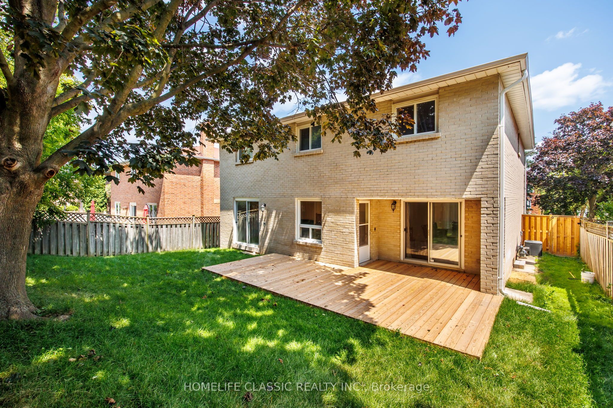 550 Dahlia Crescent Property Photo 33