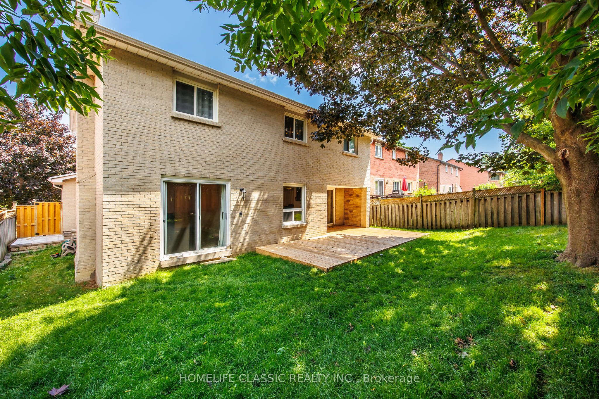 550 Dahlia Crescent Property Photo 35