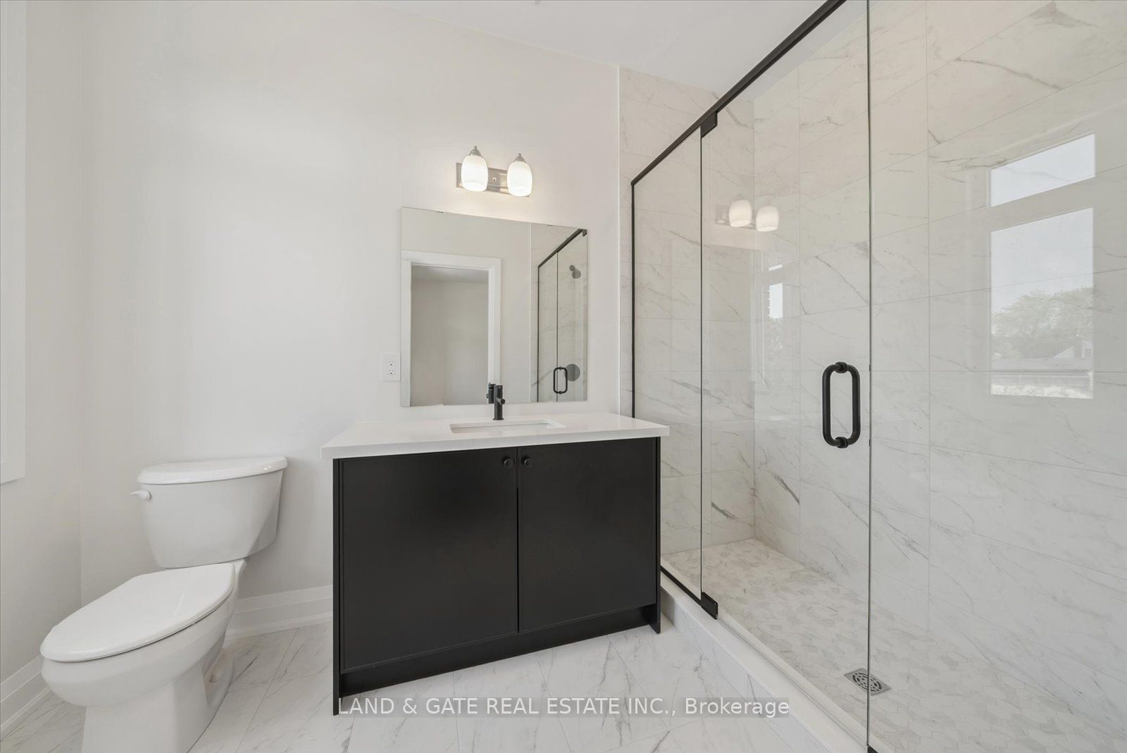965 Queensdale Avenue Property Photo 29
