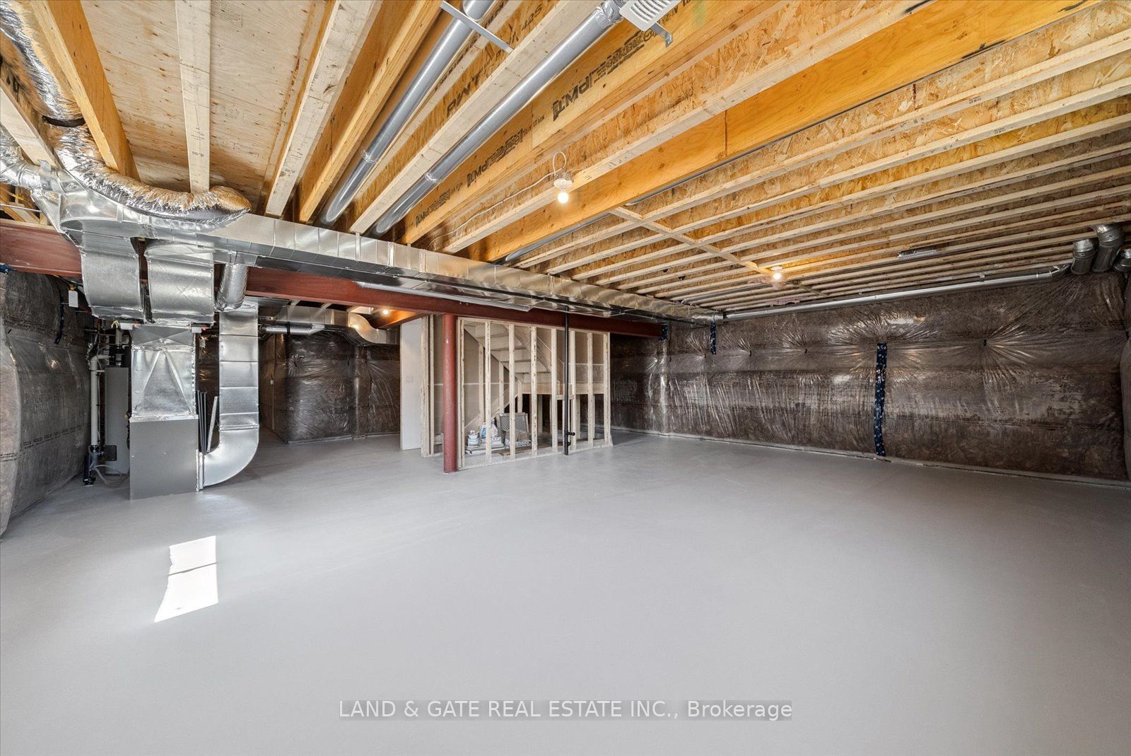 965 Queensdale Avenue Property Photo 48