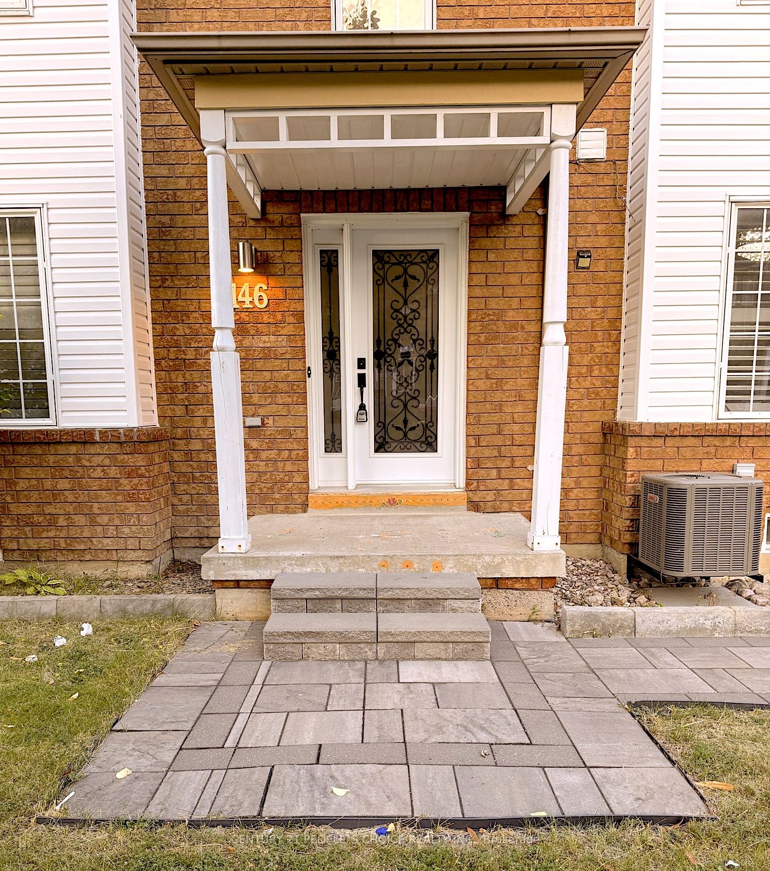 146 Stokely Crescent Property Photo 3