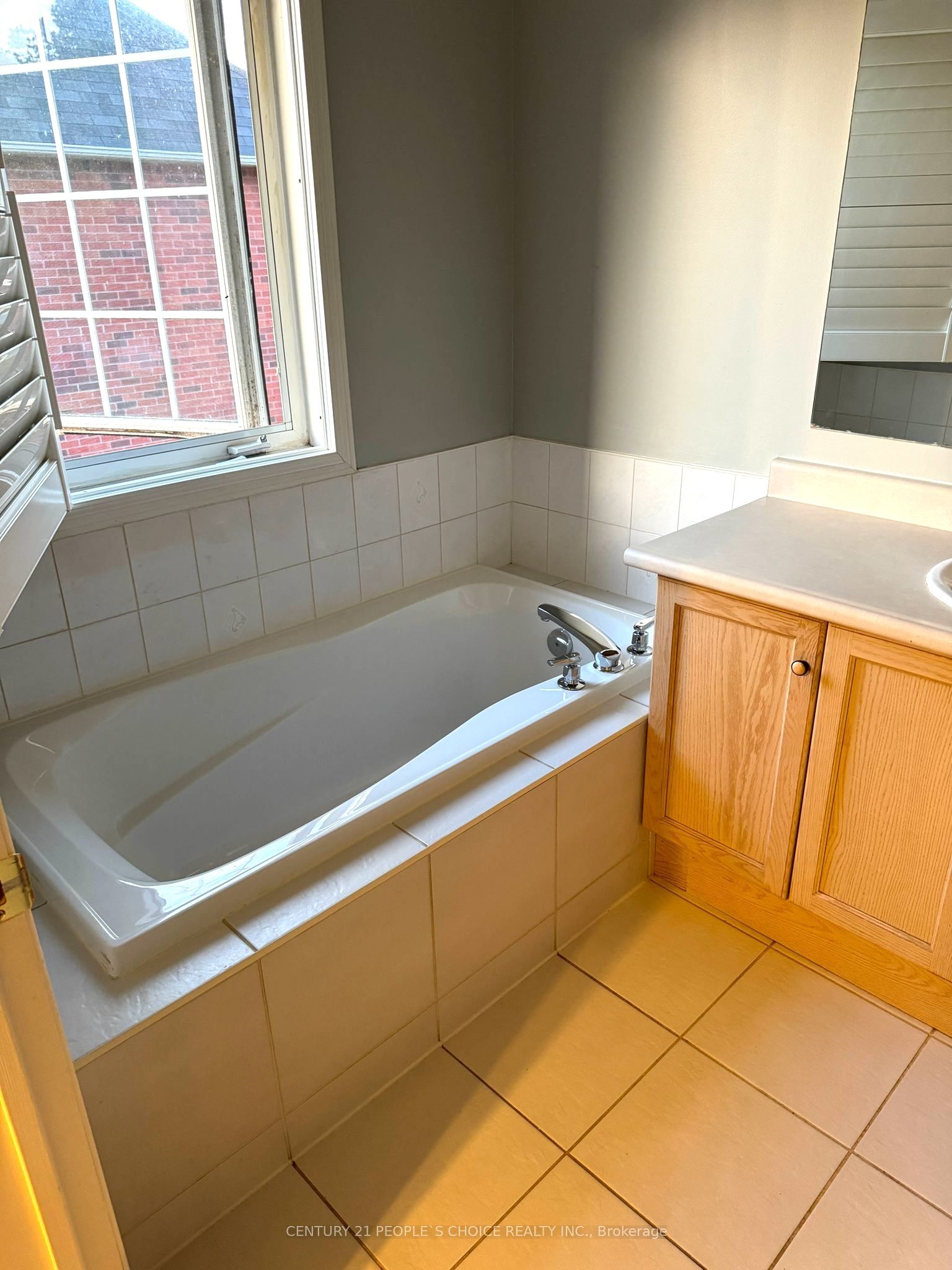 146 Stokely Crescent Property Photo 17