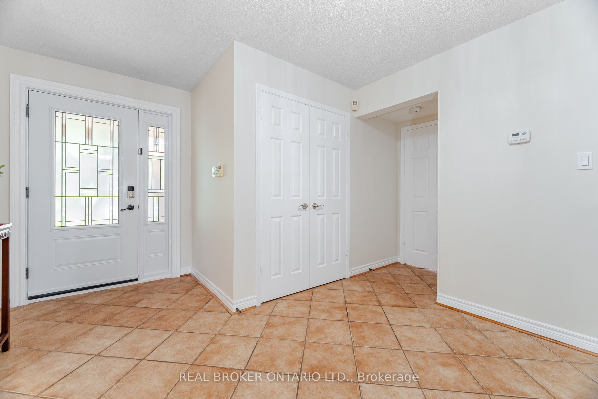 206 Gwendolyn Street Property Photo 5