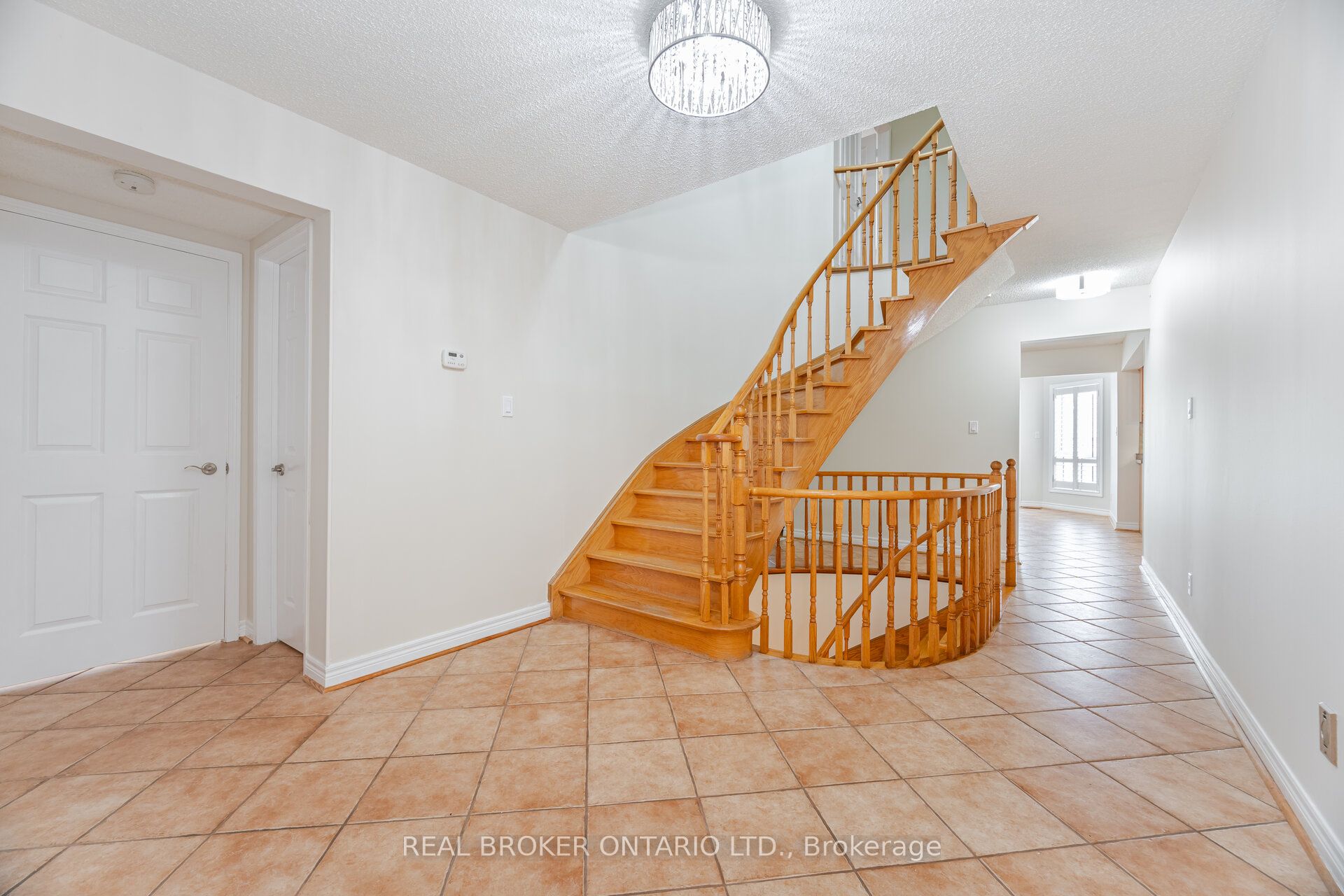 206 Gwendolyn Street Property Photo 22