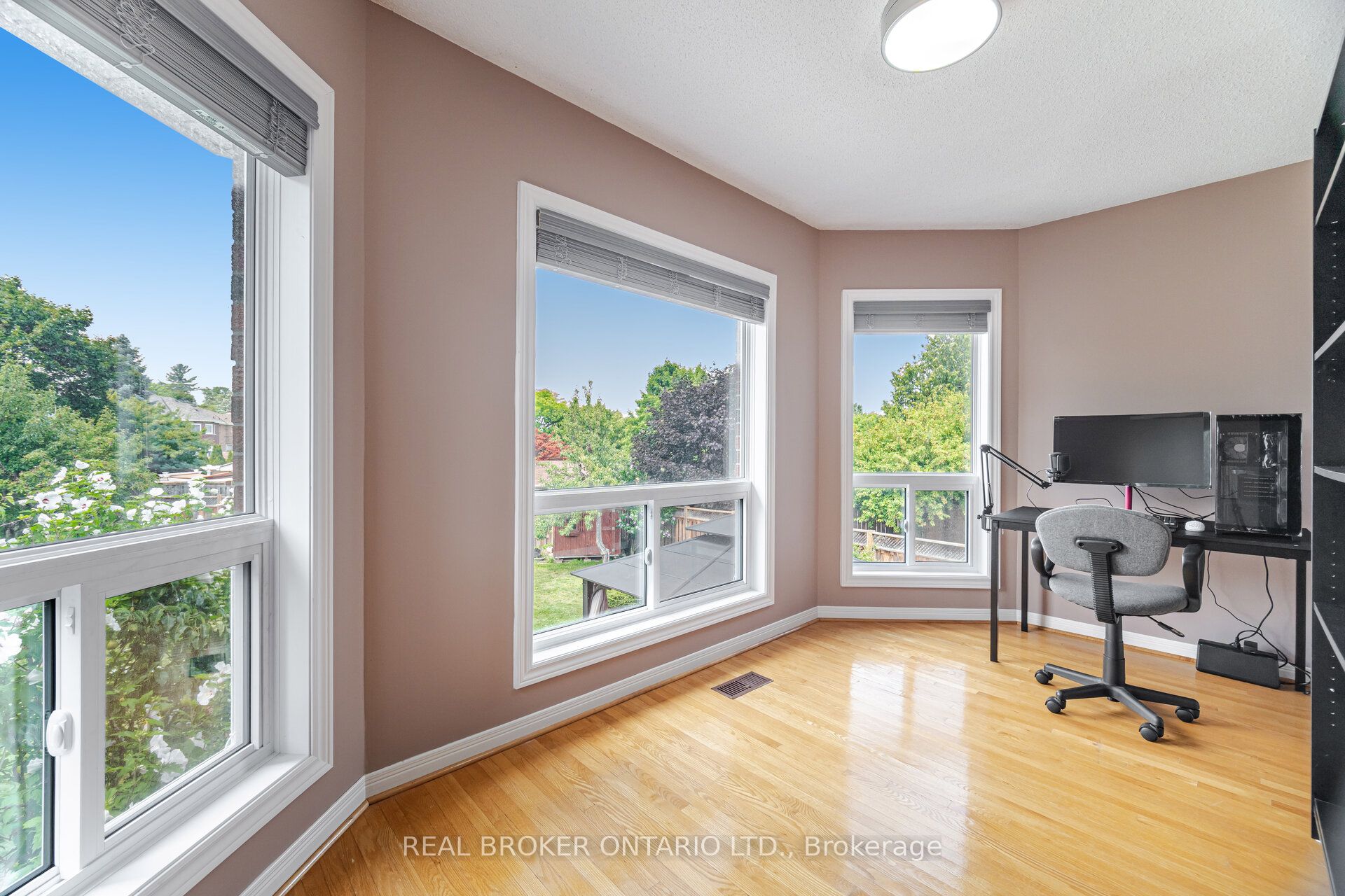 206 Gwendolyn Street Property Photo 26