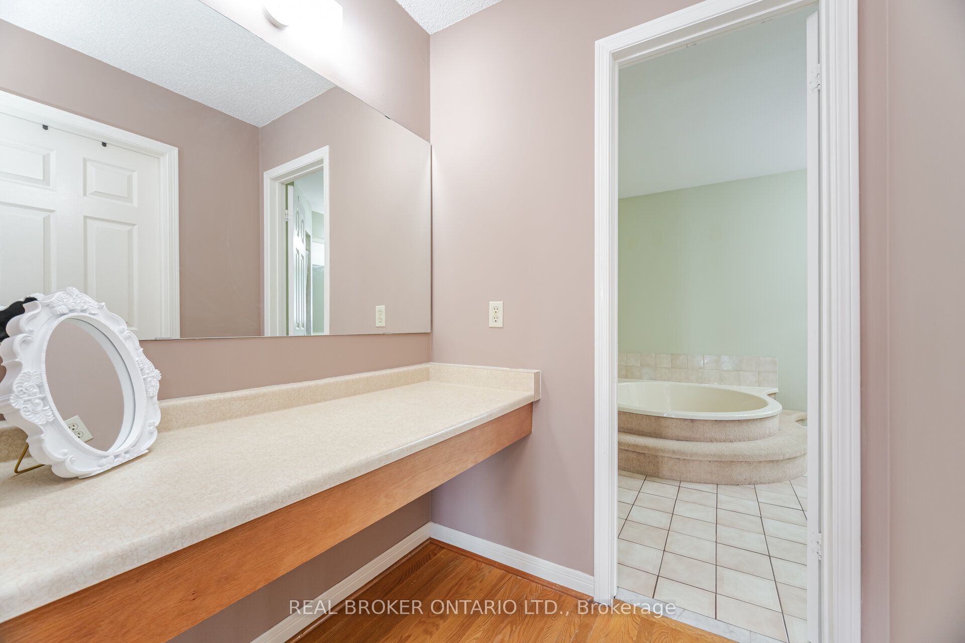206 Gwendolyn Street Property Photo 29
