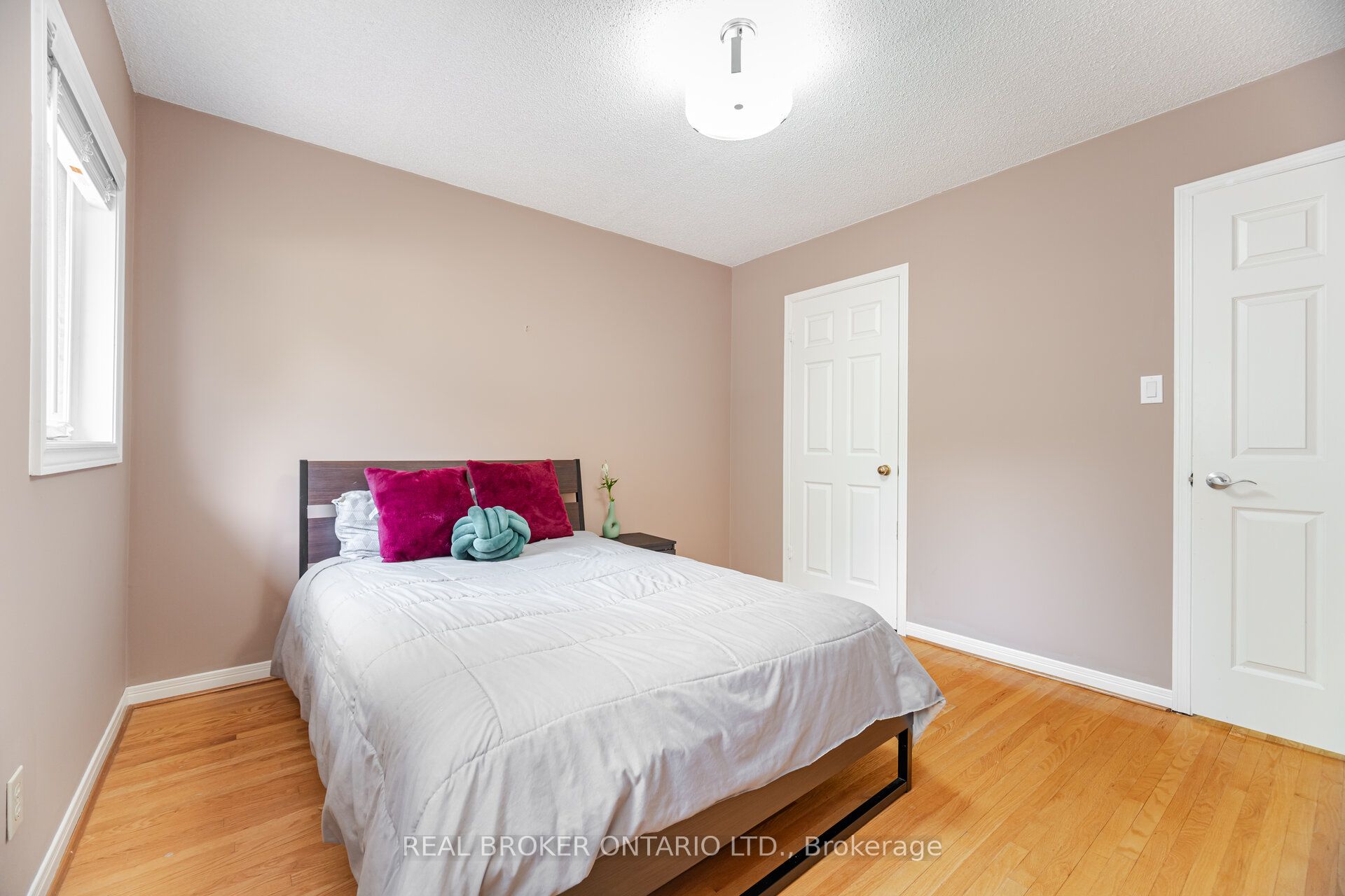 206 Gwendolyn Street Property Photo 37