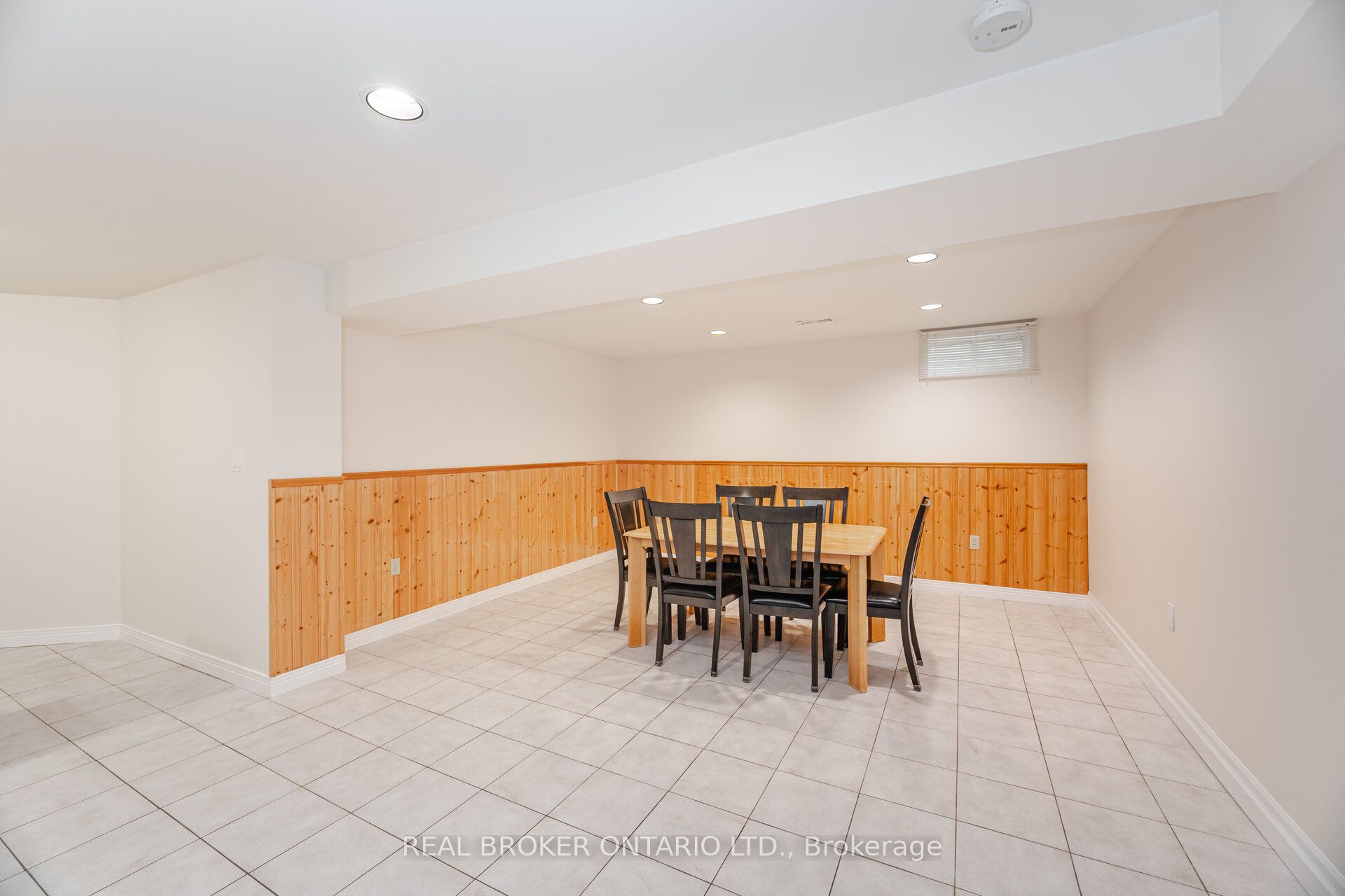 206 Gwendolyn Street Property Photo 41
