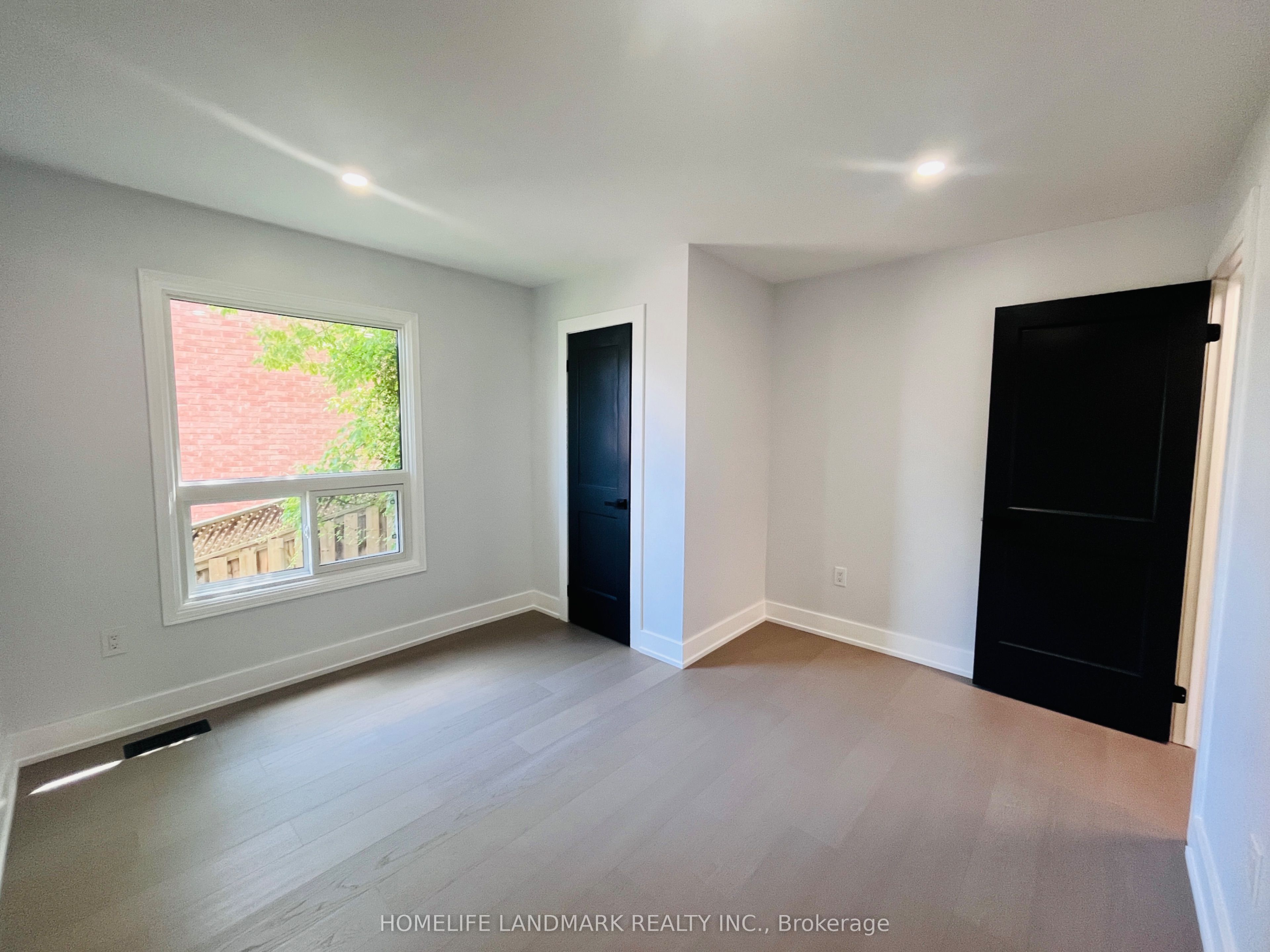1638 Middleton Street Main & 2nd Floor Property Photo 12