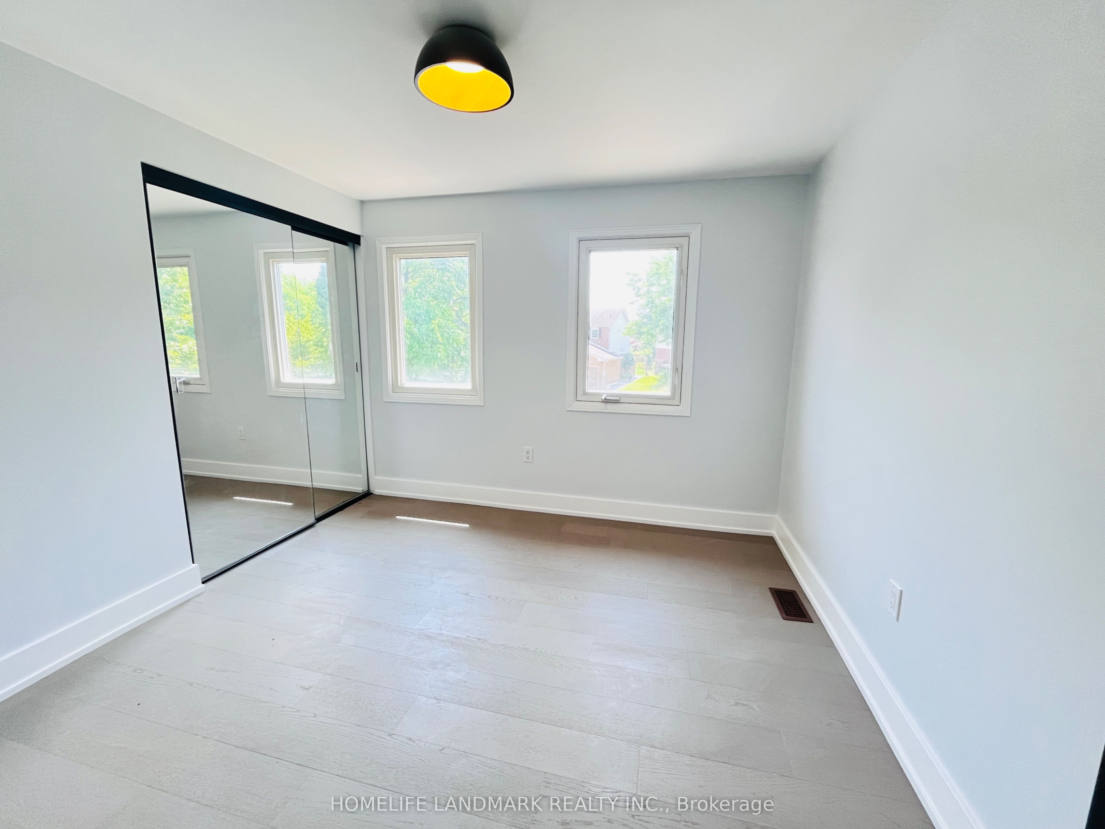 1638 Middleton Street Main & 2nd Floor Property Photo 25