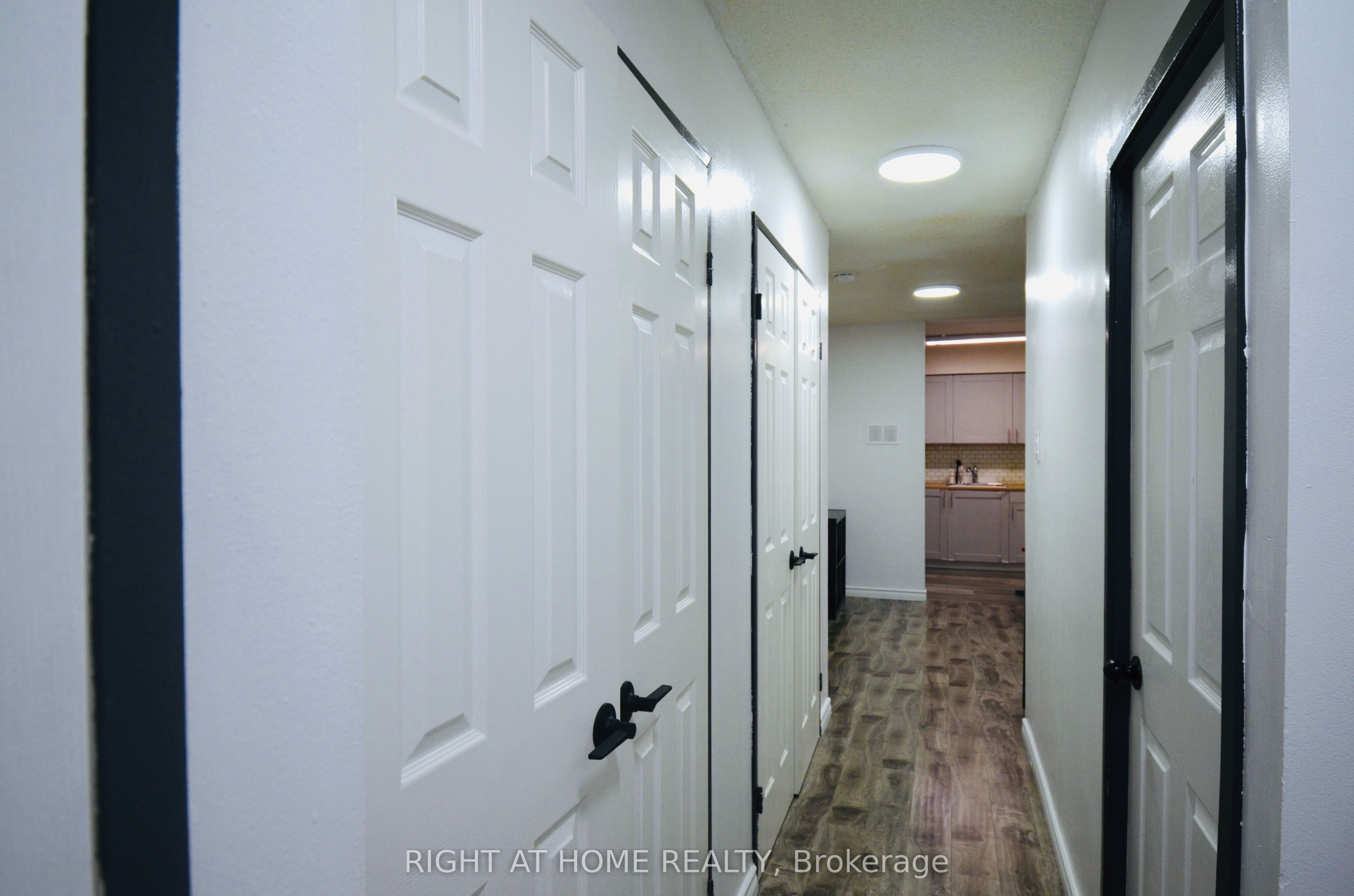 100 Dundalk Drive 216 Property Photo 23
