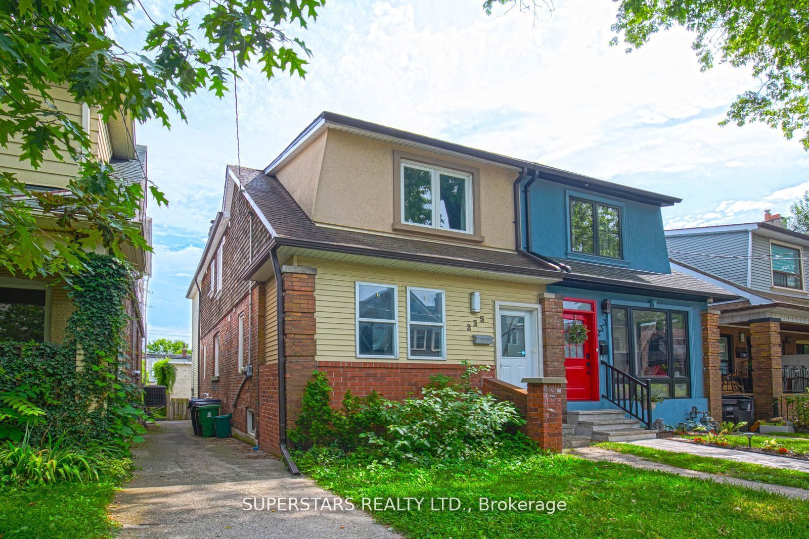 235 Victor Avenue Property Photo 2