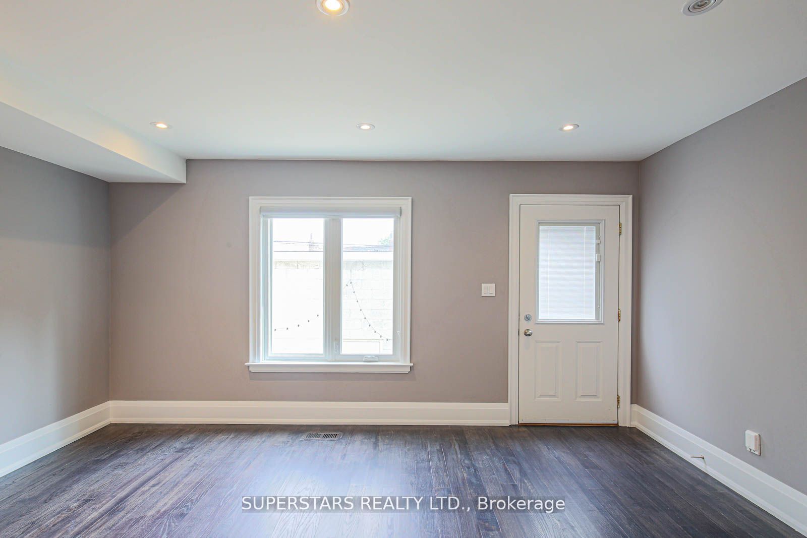235 Victor Avenue Property Photo 22