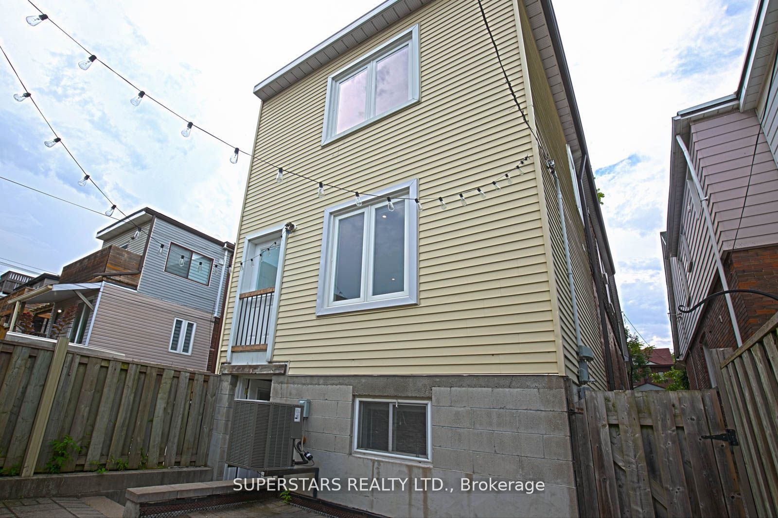 235 Victor Avenue Property Photo 28