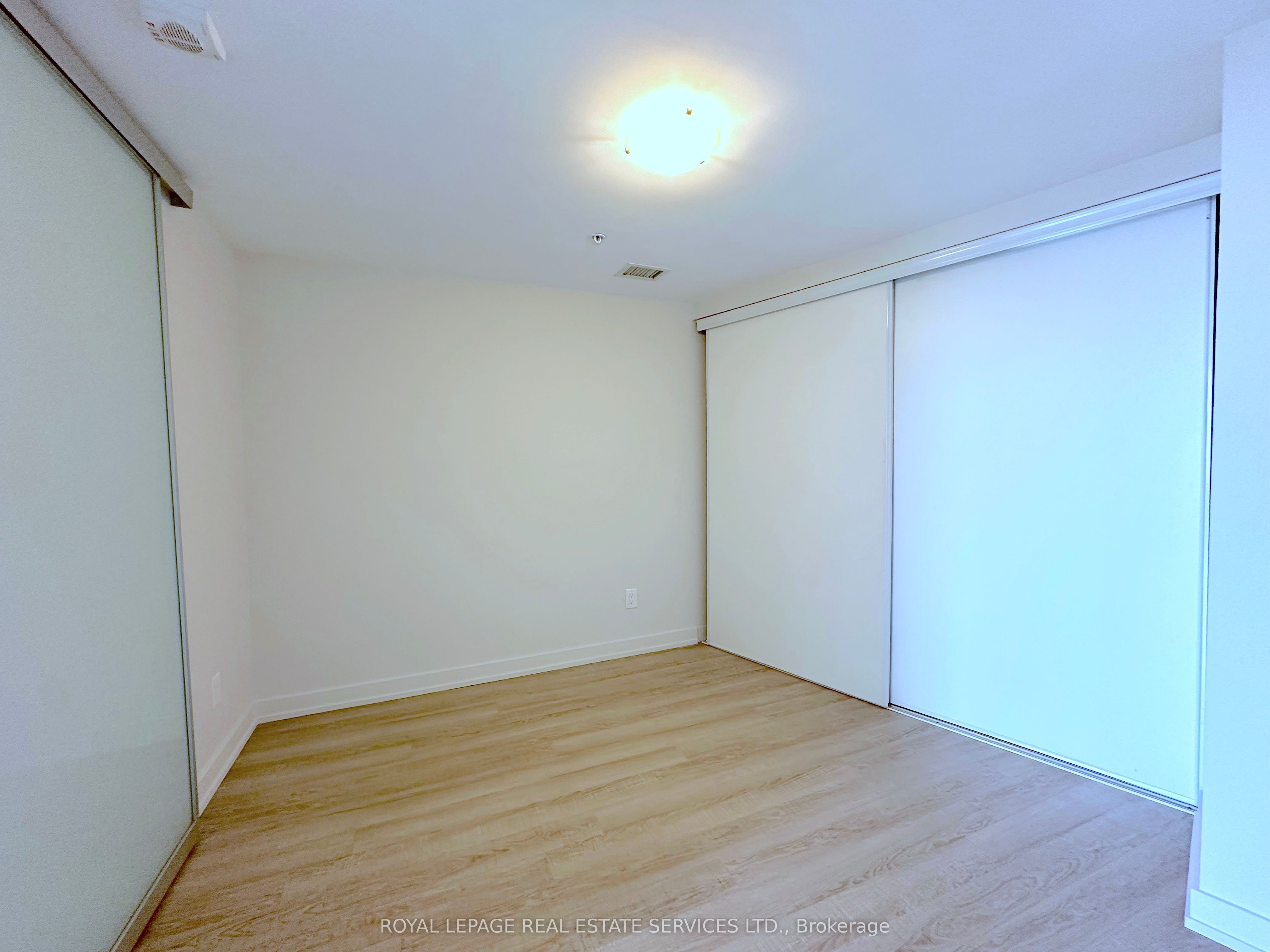 763 Woodbine Avenue 603 Property Photo 7
