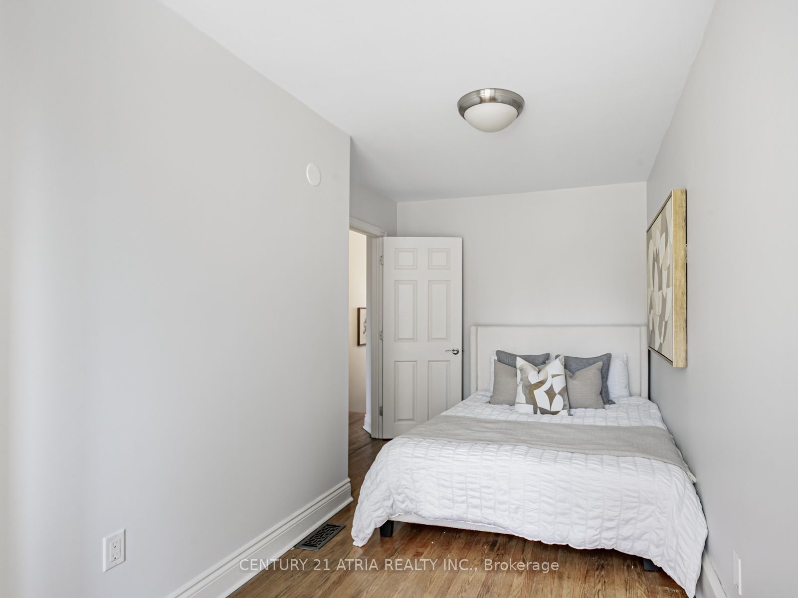 117 Aldwych Avenue Property Photo 22